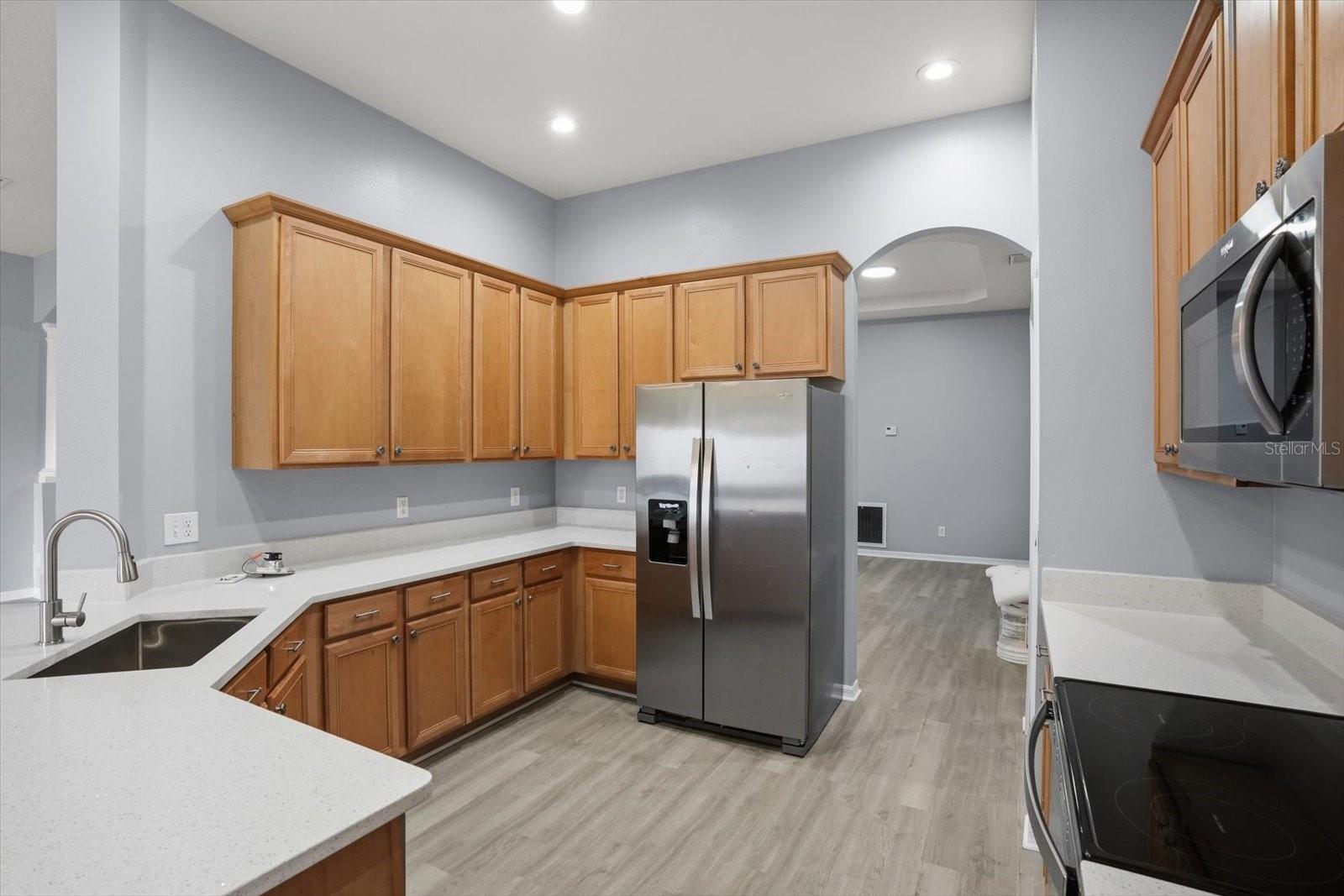 Image 14 of 39 For 205 Kays Landing Drive