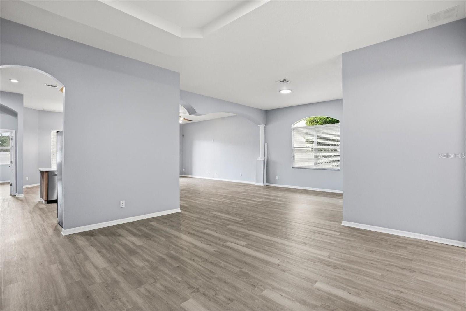 Image 24 of 39 For 205 Kays Landing Drive