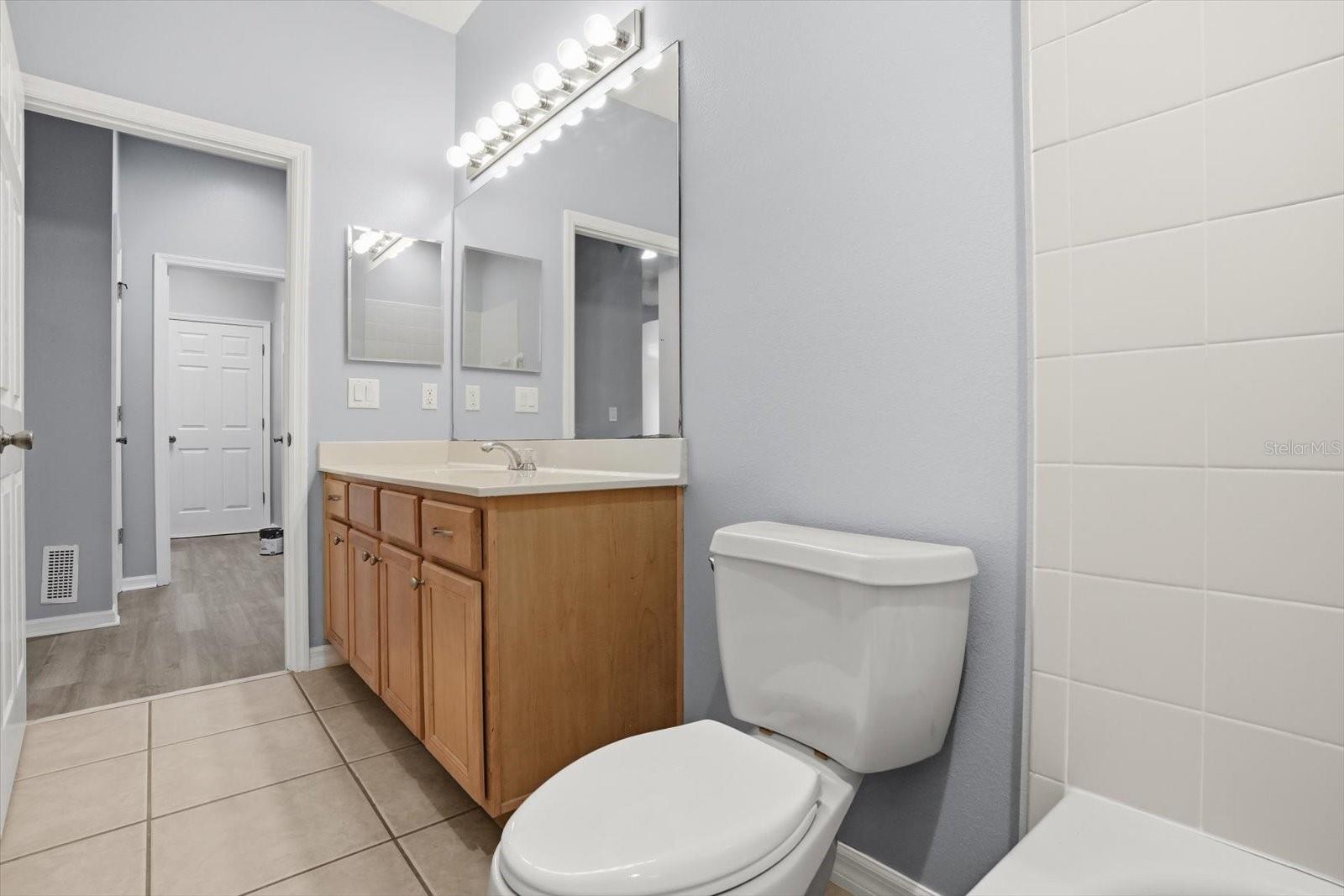 Image 27 of 39 For 205 Kays Landing Drive