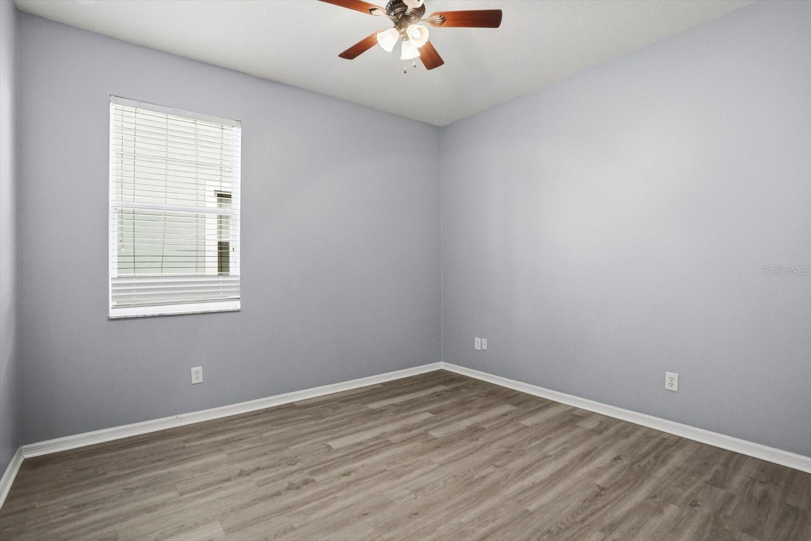 Image 29 of 39 For 205 Kays Landing Drive