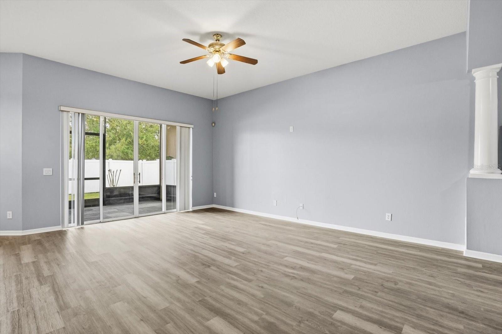 Image 9 of 39 For 205 Kays Landing Drive