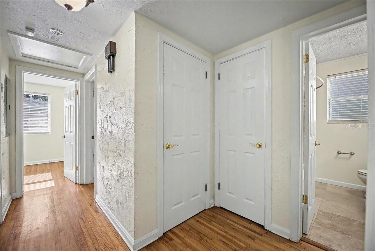 Image 12 of 30 For 6446 Ish Brant Road