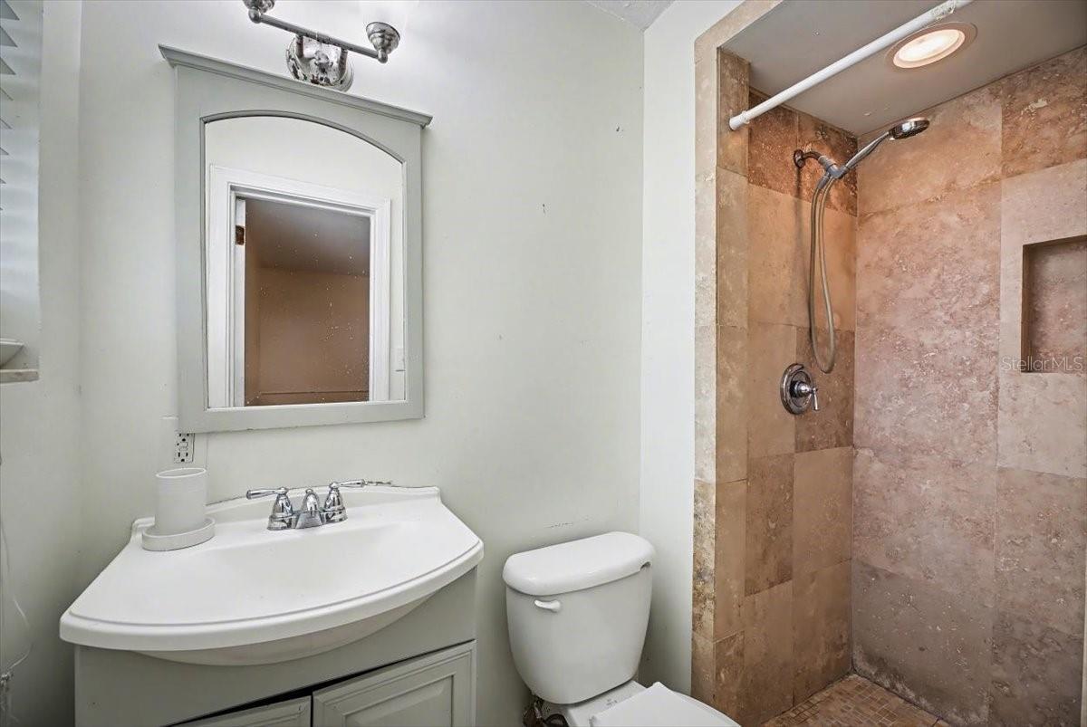 Image 14 of 30 For 6446 Ish Brant Road