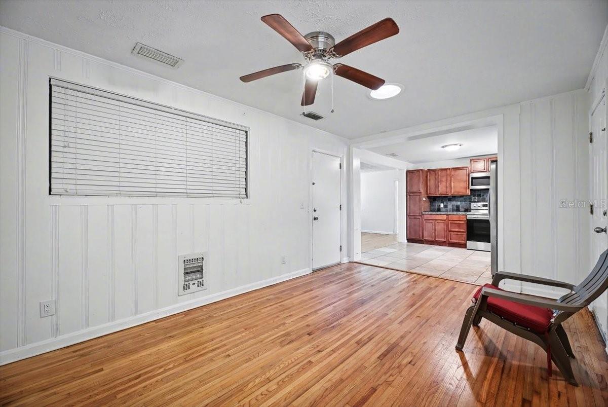 Image 8 of 30 For 6446 Ish Brant Road