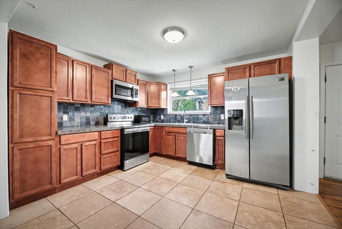 Image 9 of 30 For 6446 Ish Brant Road