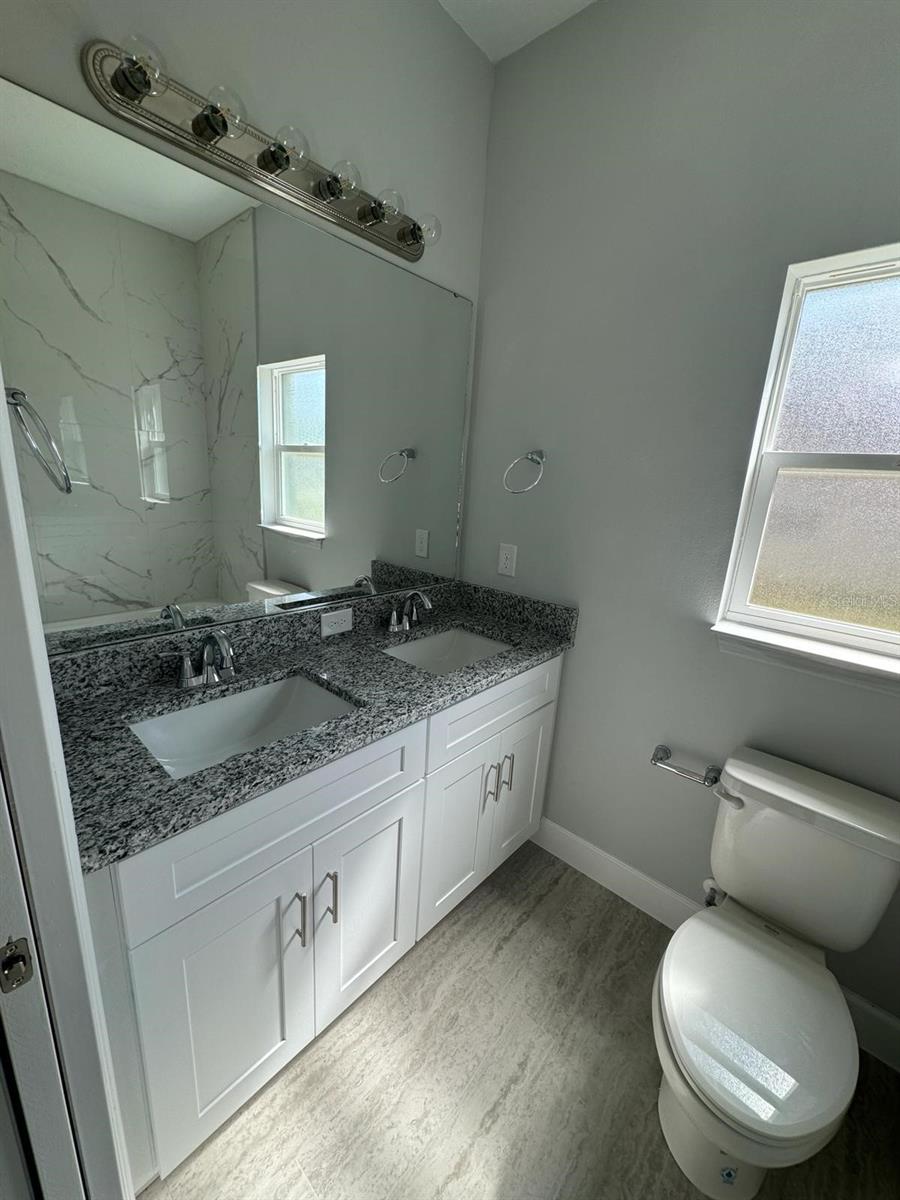 Image 14 of 18 For 726 Bobcat Court B