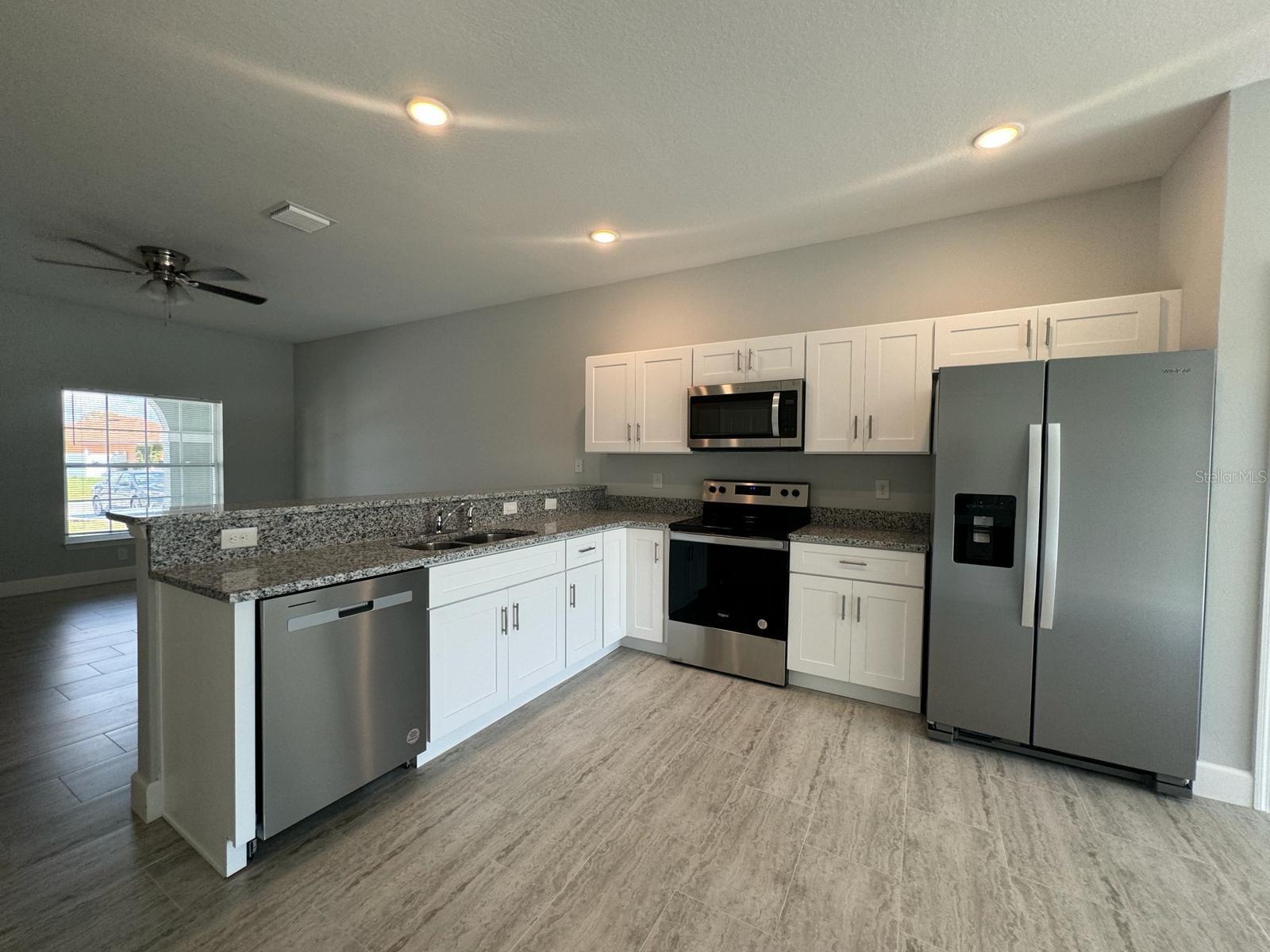 Image 3 of 18 For 726 Bobcat Court B