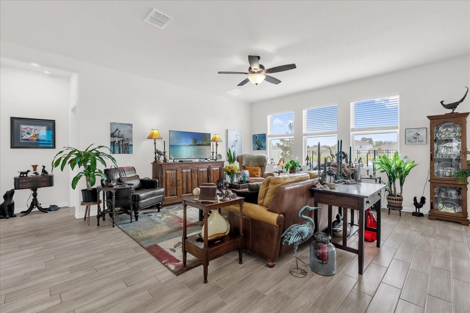 Image 12 of 36 For 33655 Sky Blossom Circle