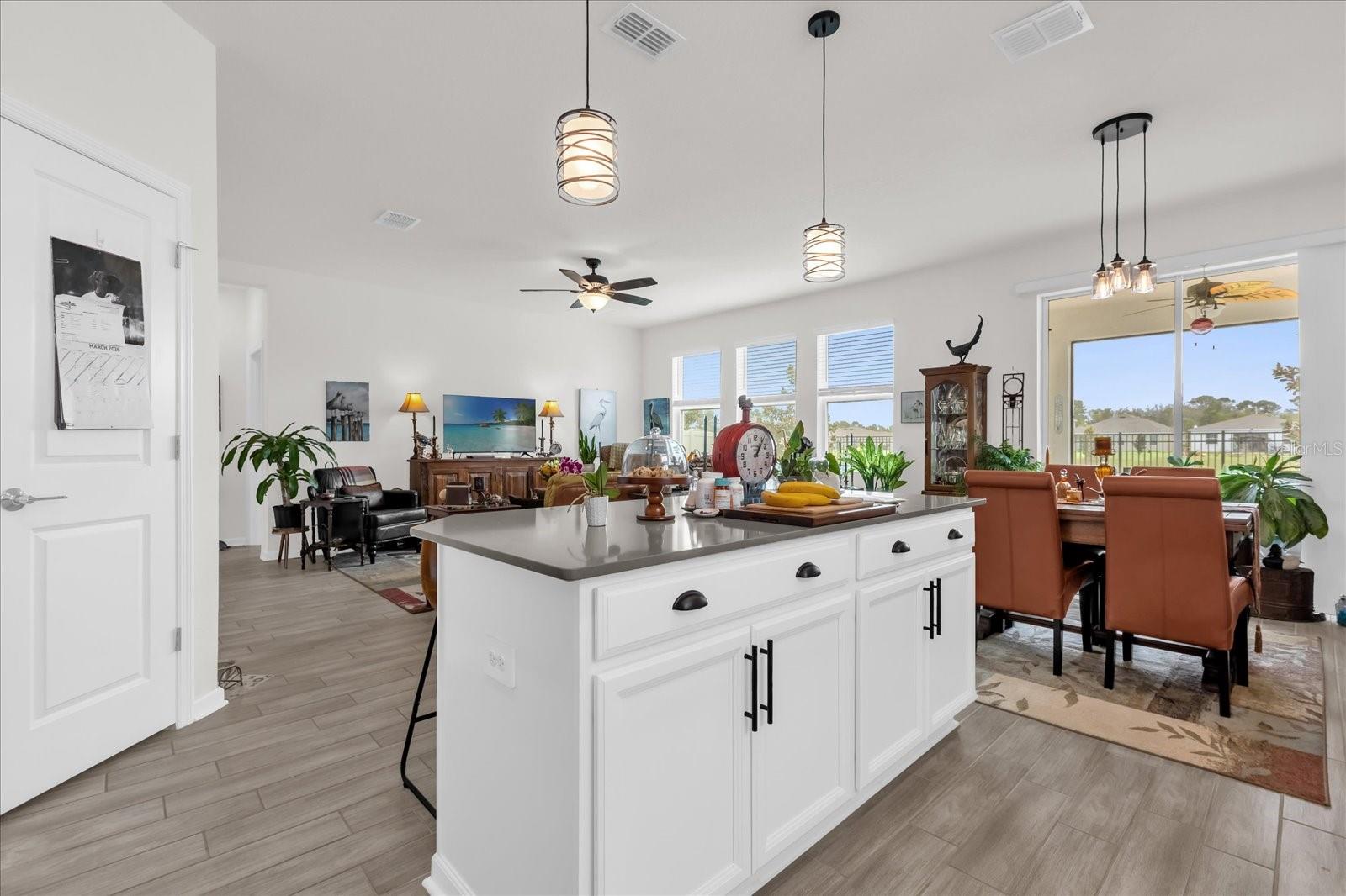 Image 18 of 36 For 33655 Sky Blossom Circle