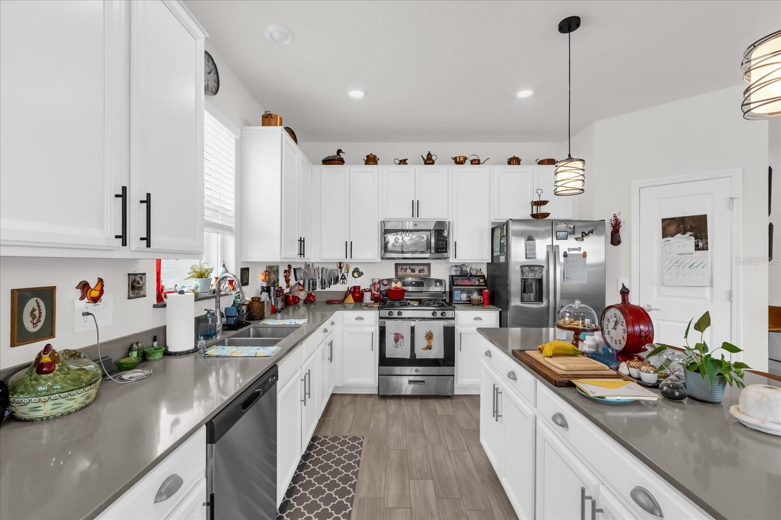 Image 19 of 36 For 33655 Sky Blossom Circle