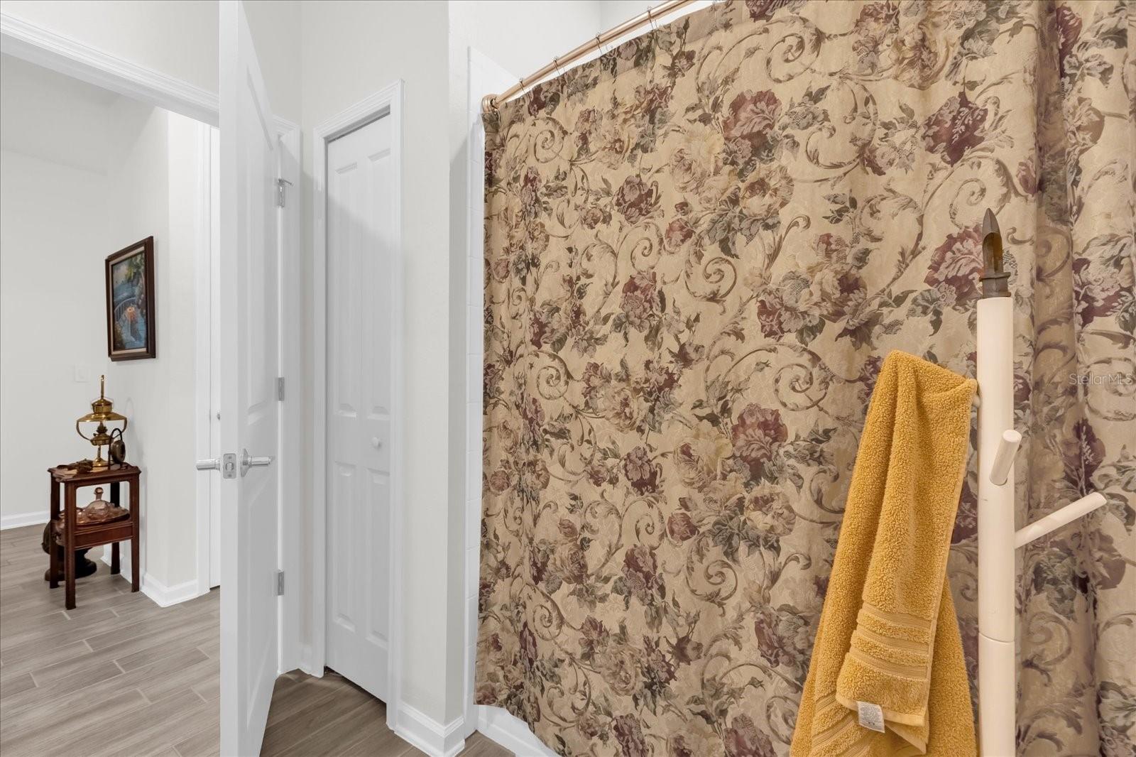 Image 23 of 36 For 33655 Sky Blossom Circle