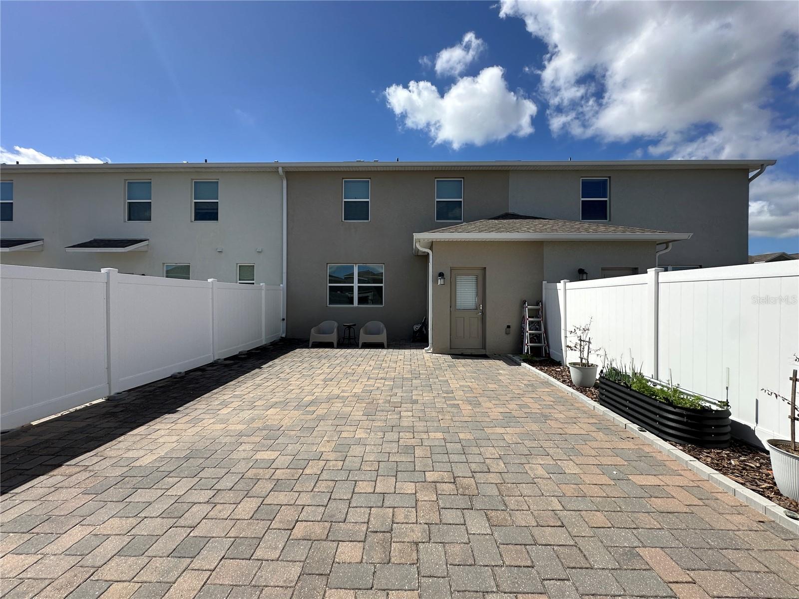 Image 23 of 43 For 14143 Title Way