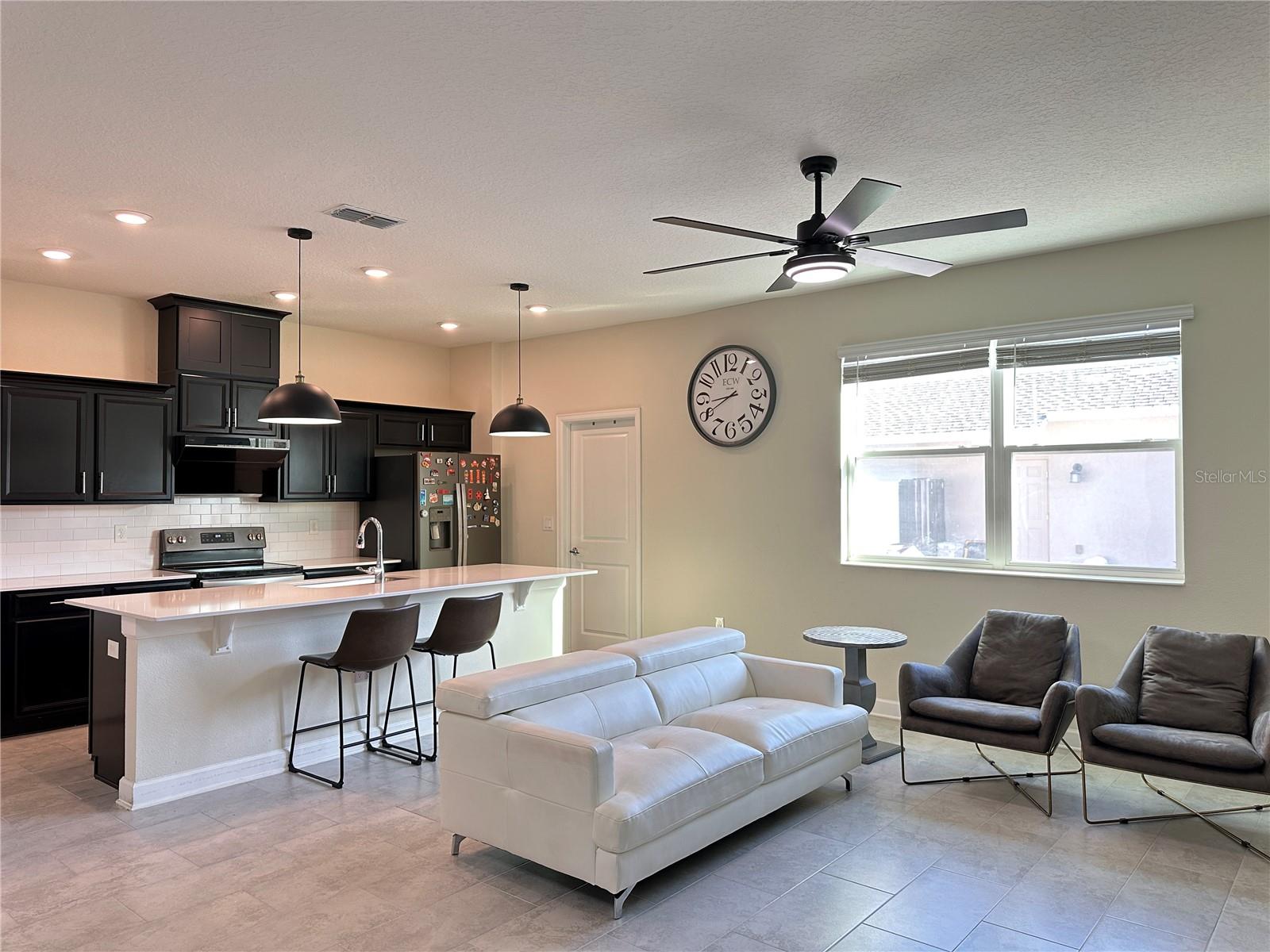 Image 5 of 43 For 14143 Title Way