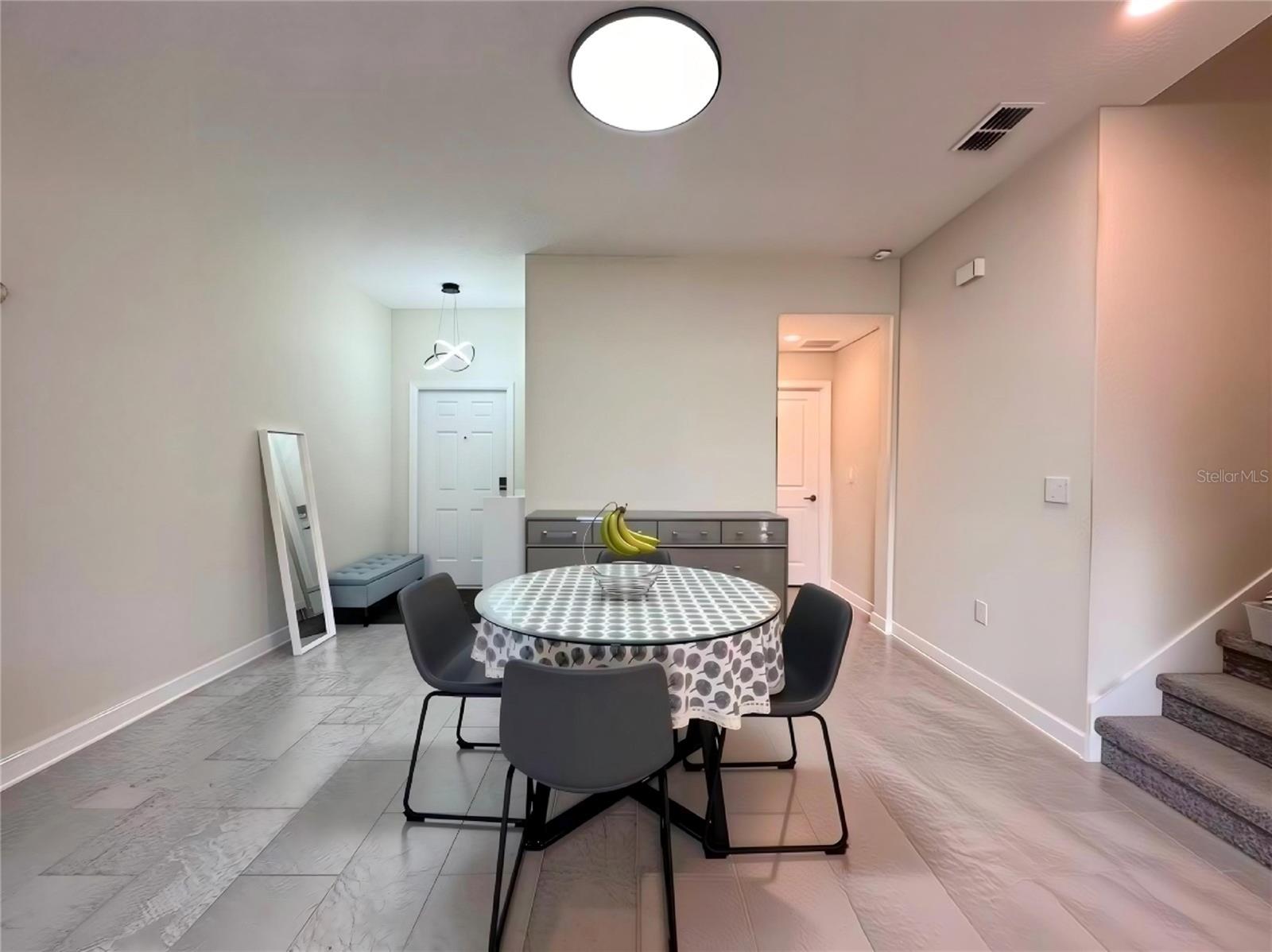 Image 7 of 43 For 14143 Title Way