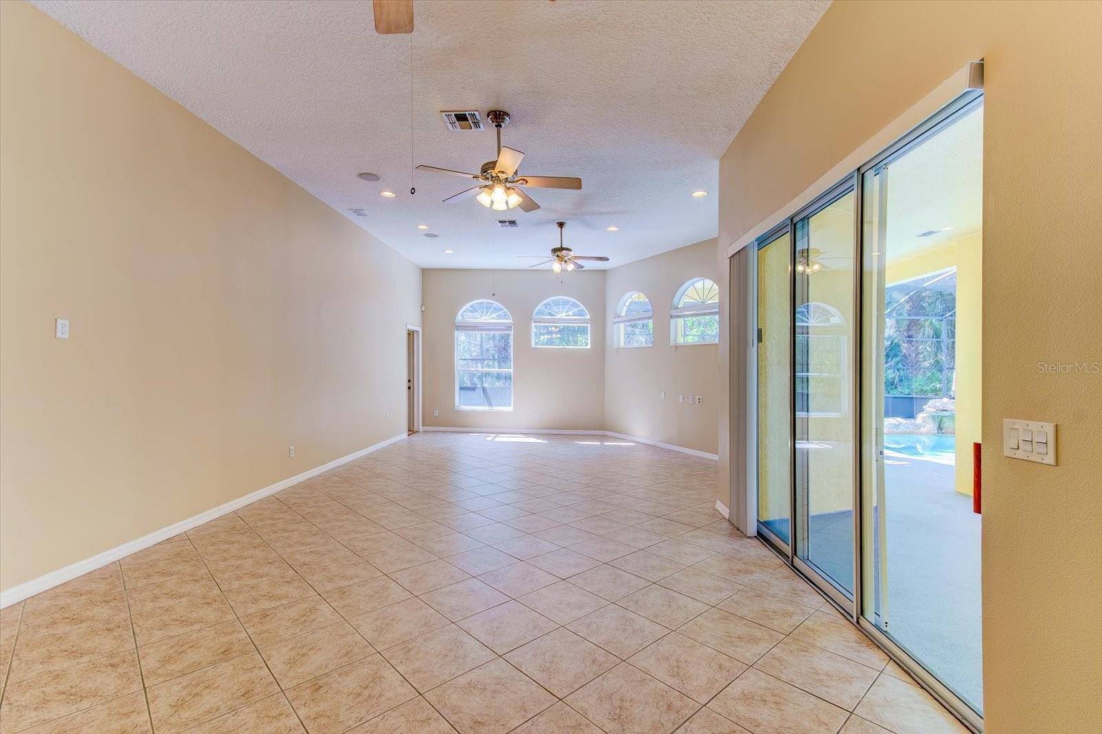 Image 10 of 49 For 2624 Fawnlake Trail