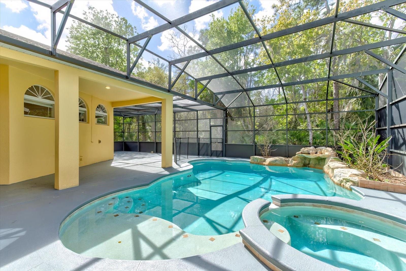 Image 18 of 49 For 2624 Fawnlake Trail