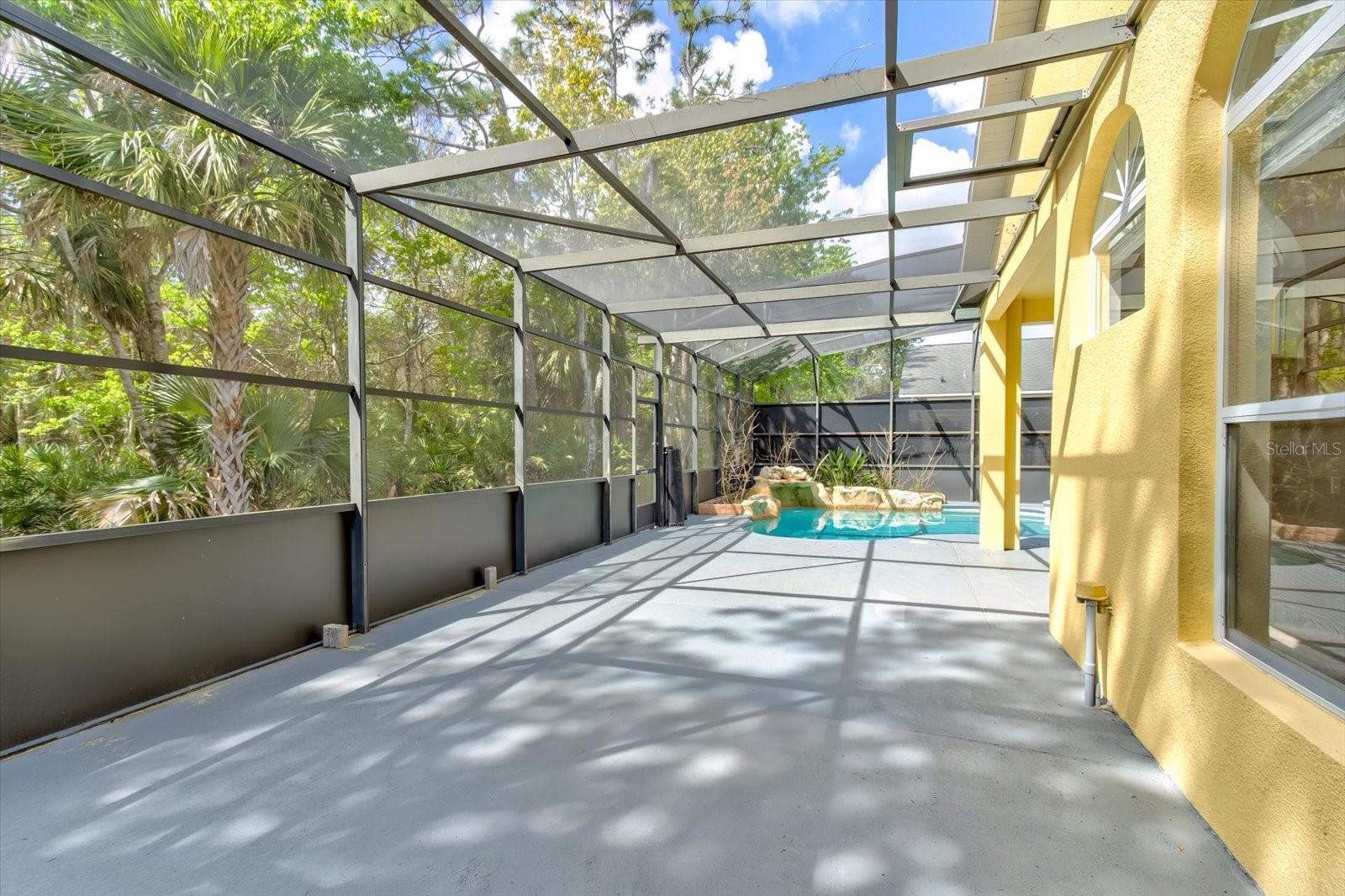 Image 20 of 49 For 2624 Fawnlake Trail