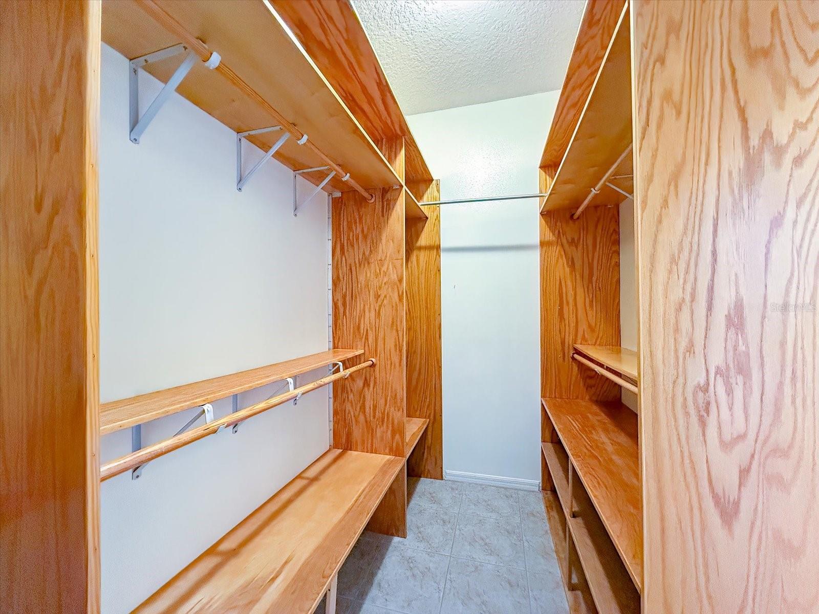 Image 28 of 49 For 2624 Fawnlake Trail