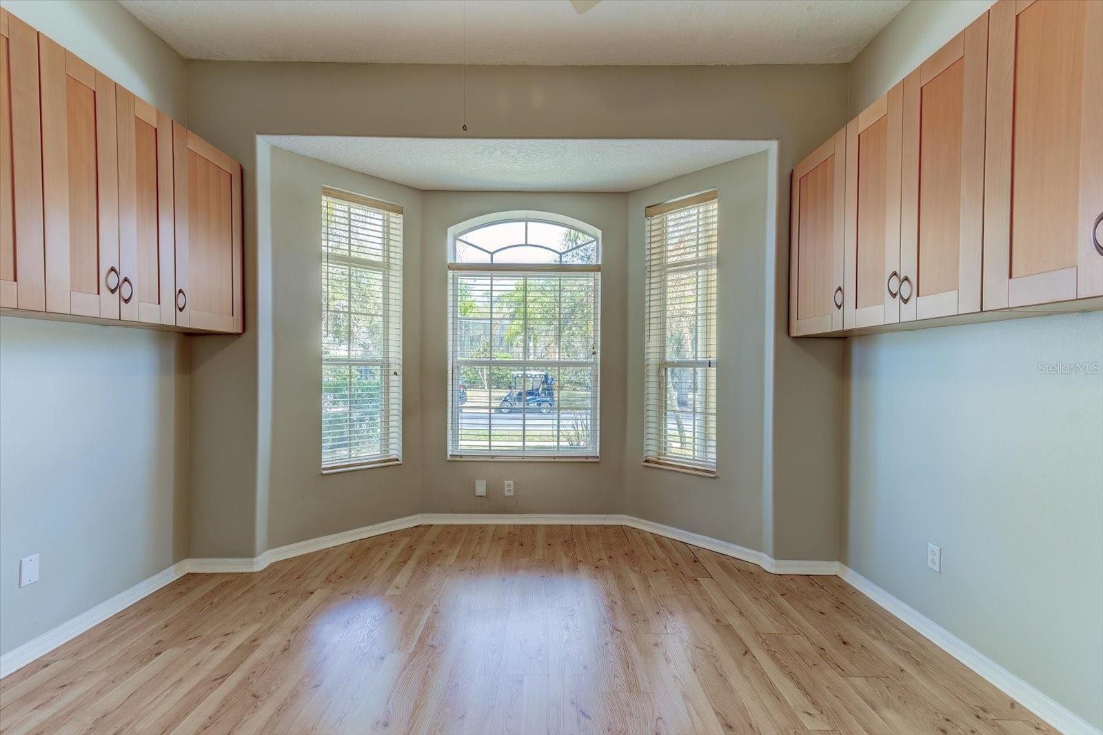 Image 33 of 49 For 2624 Fawnlake Trail