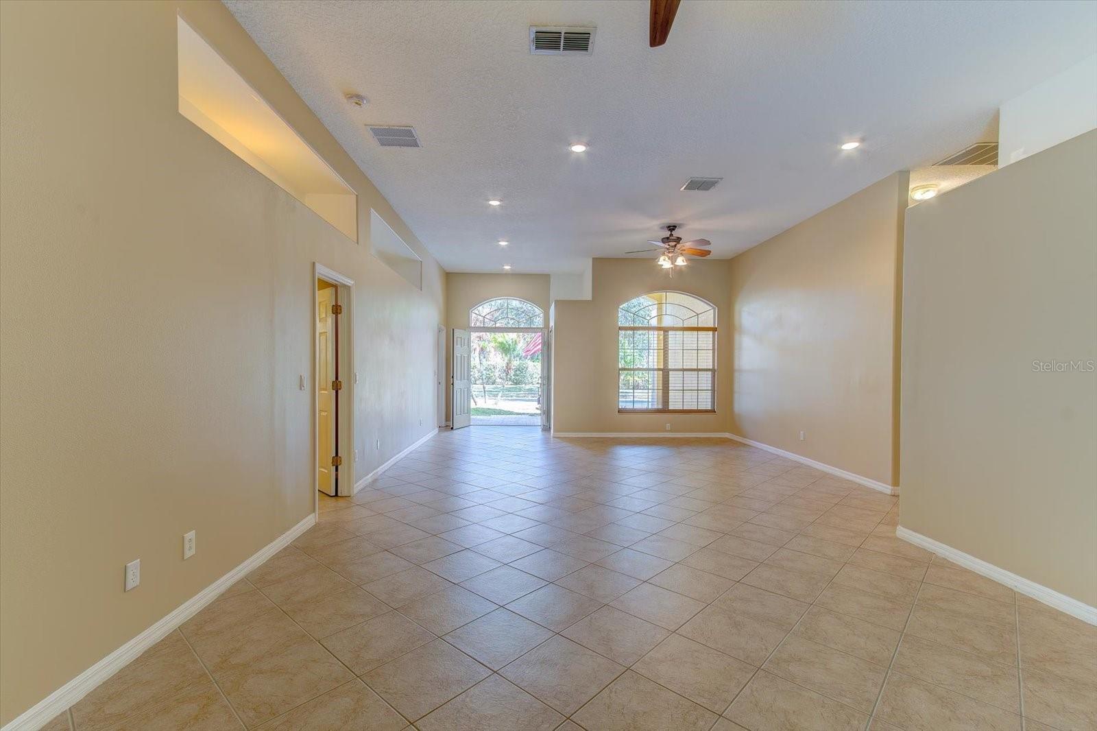 Image 7 of 49 For 2624 Fawnlake Trail