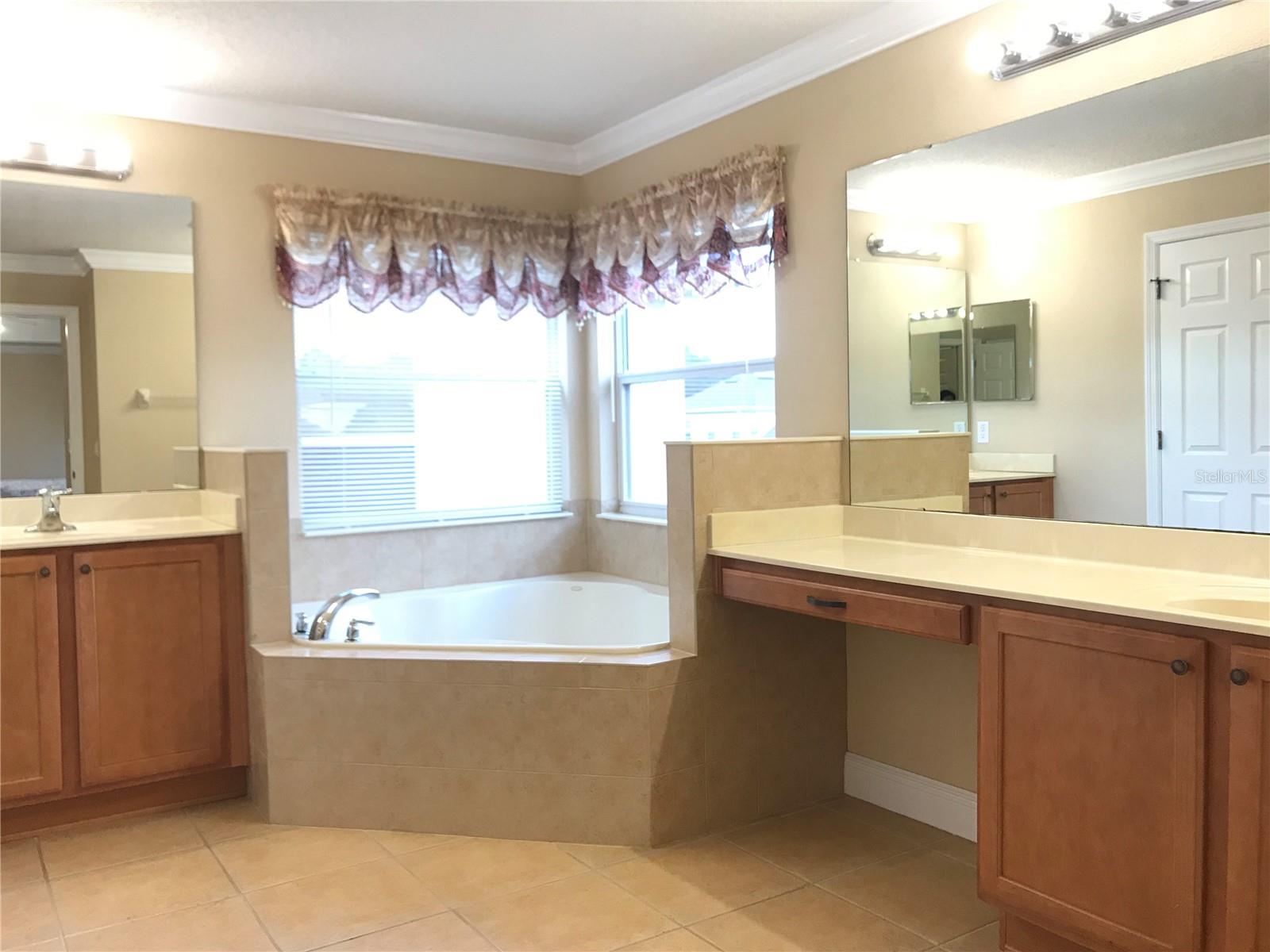 Image 27 of 45 For 10505 Willow Ridge Loop