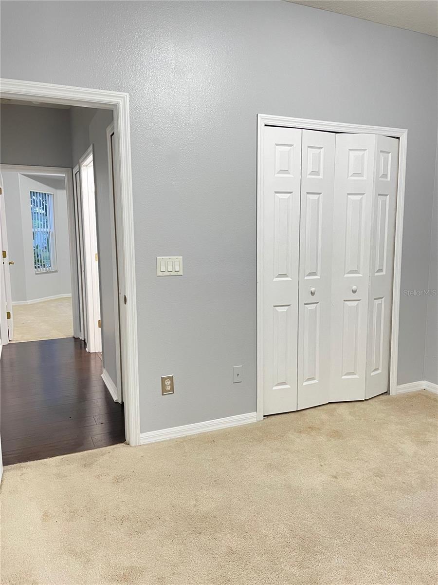 Image 31 of 40 For 10372 Andover Point Circle