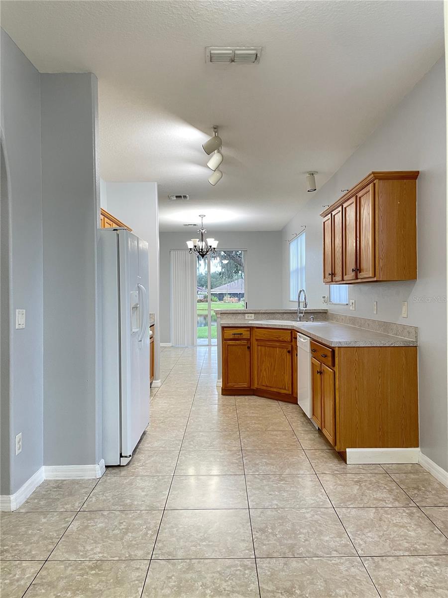 Image 8 of 40 For 10372 Andover Point Circle