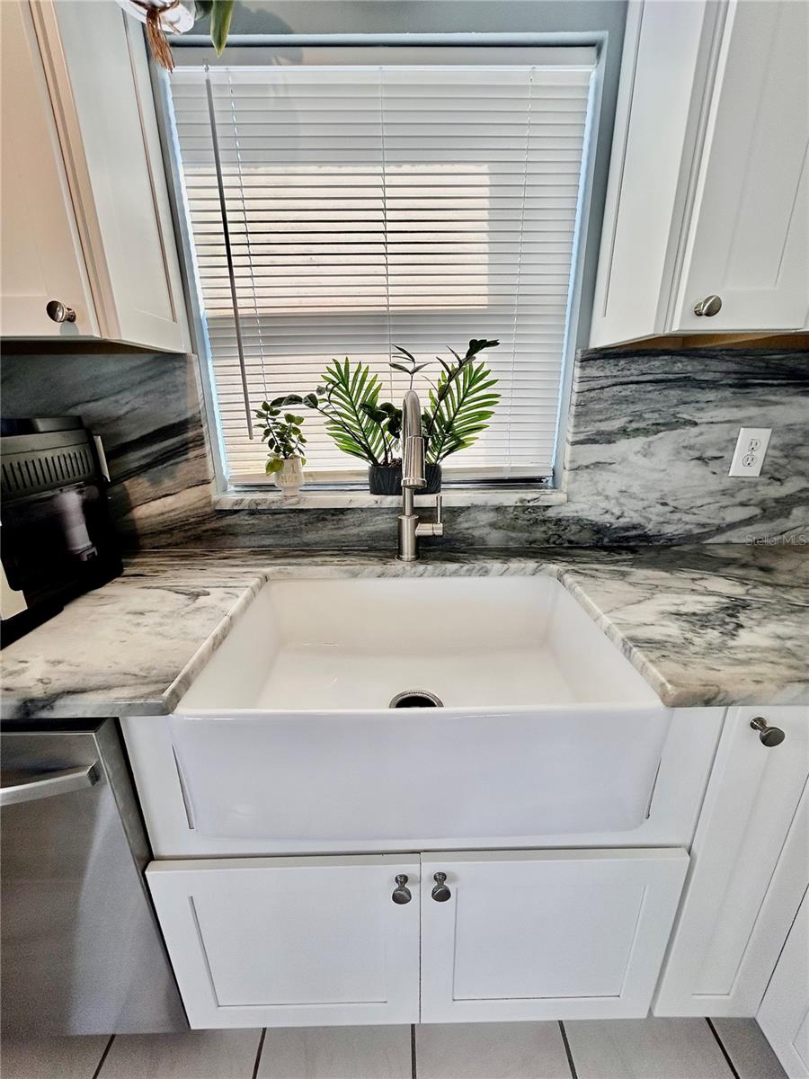 Image 12 of 33 For 8911 Welsh Way