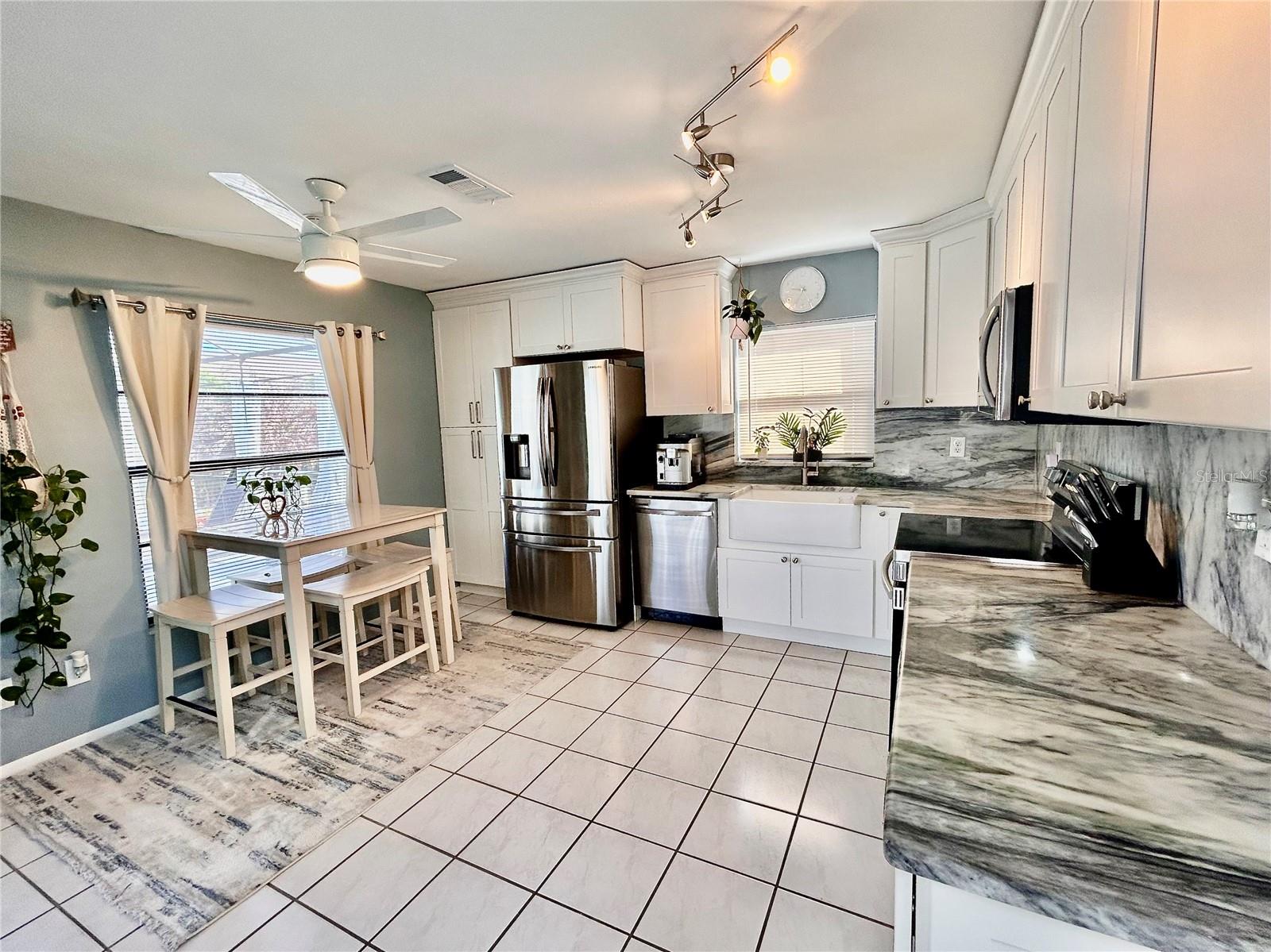 Image 9 of 33 For 8911 Welsh Way