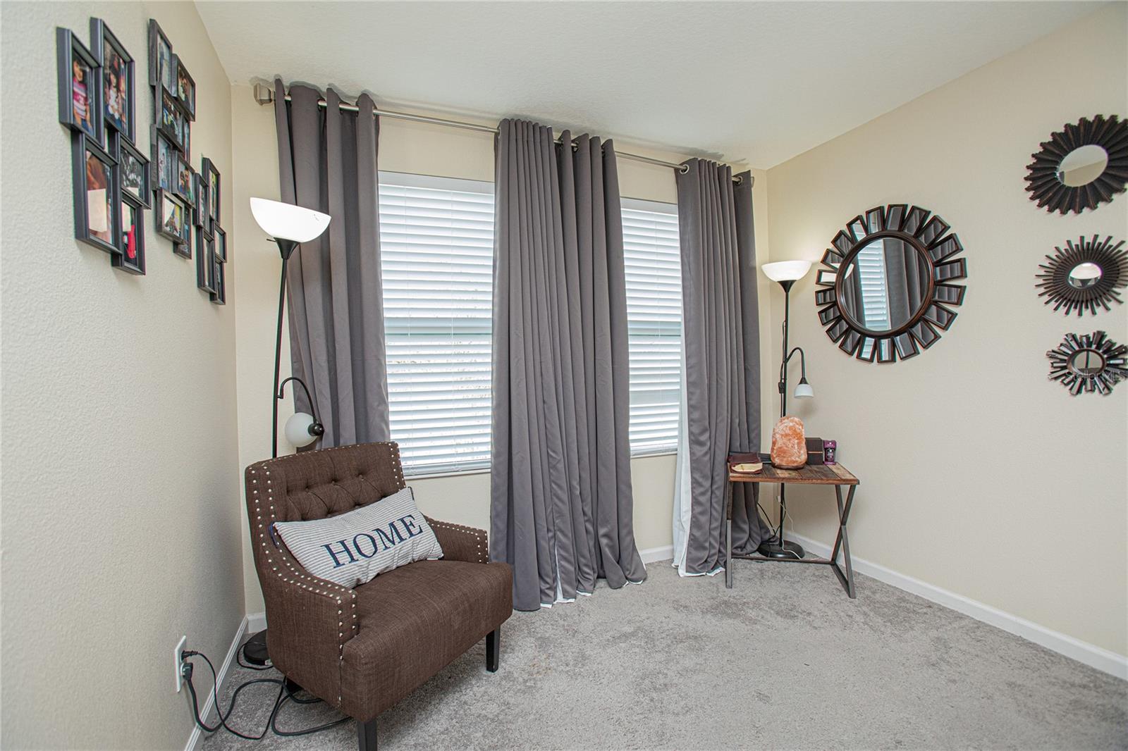 Image 18 of 33 For 2427 Liner Avenue