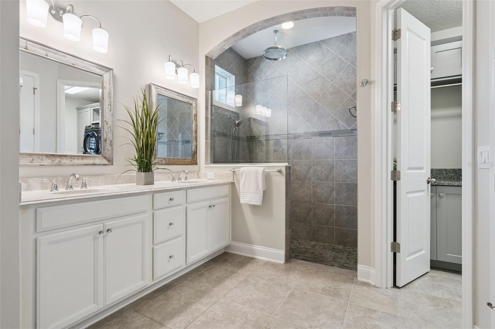 Image 44 of 86 For 744 Lake Brim Drive