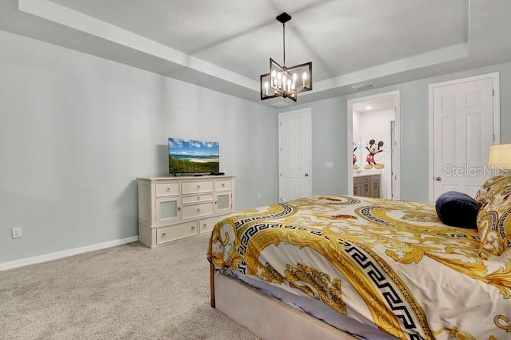 Image 30 of 62 For 1919 Tropical Palms Circle