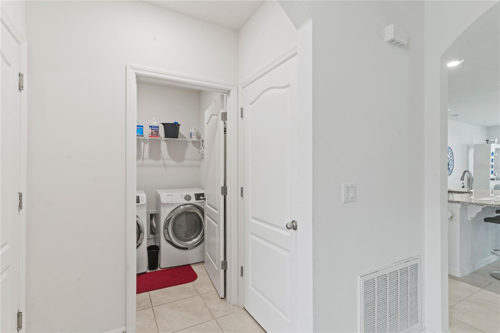 Image 24 of 31 For 3817 Heartleaf Lane