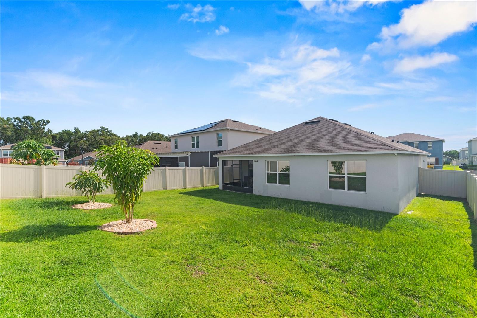 Image 27 of 31 For 3817 Heartleaf Lane