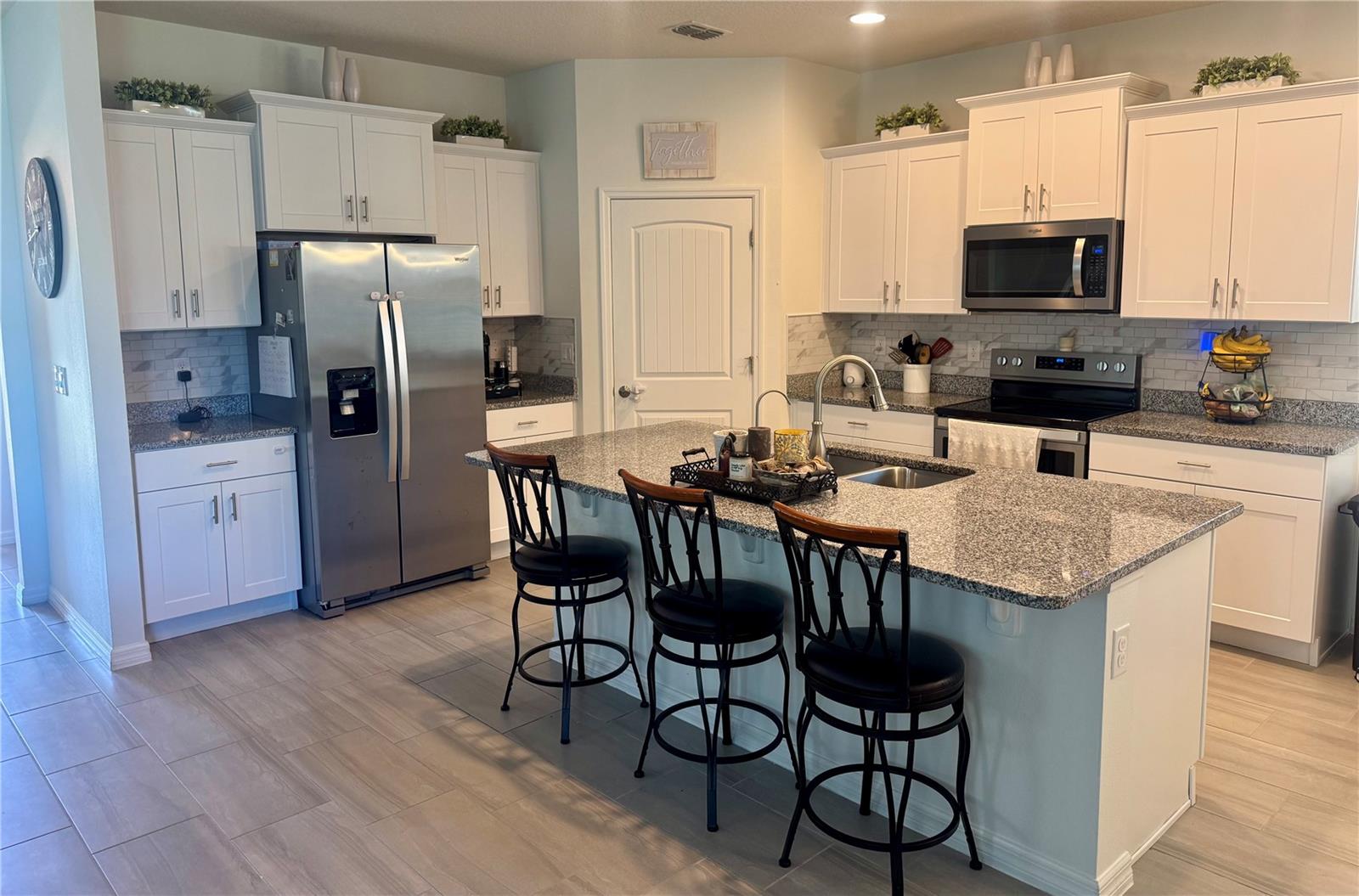 Image 14 of 65 For 16736 Oakboro Street