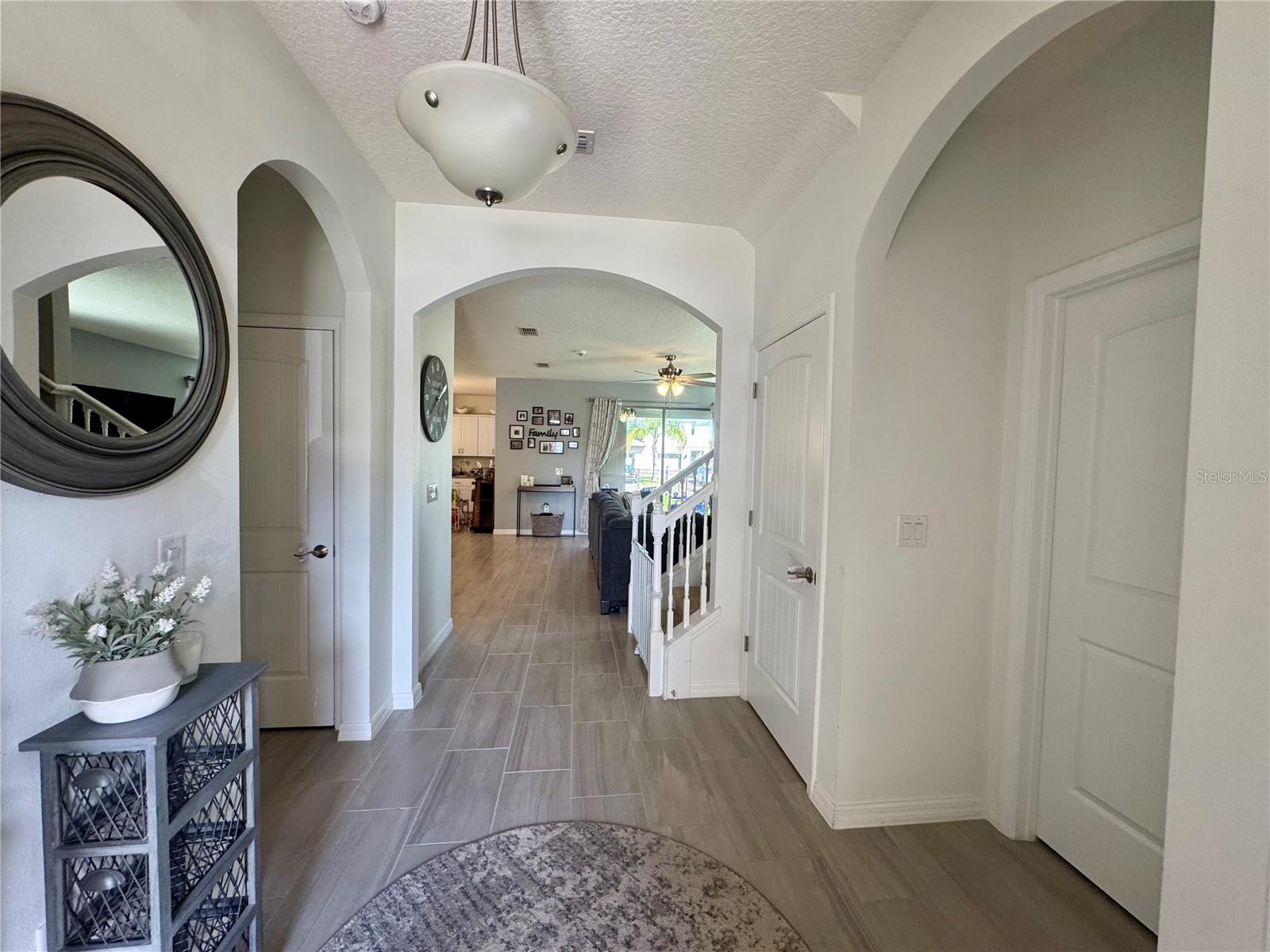 Image 4 of 65 For 16736 Oakboro Street