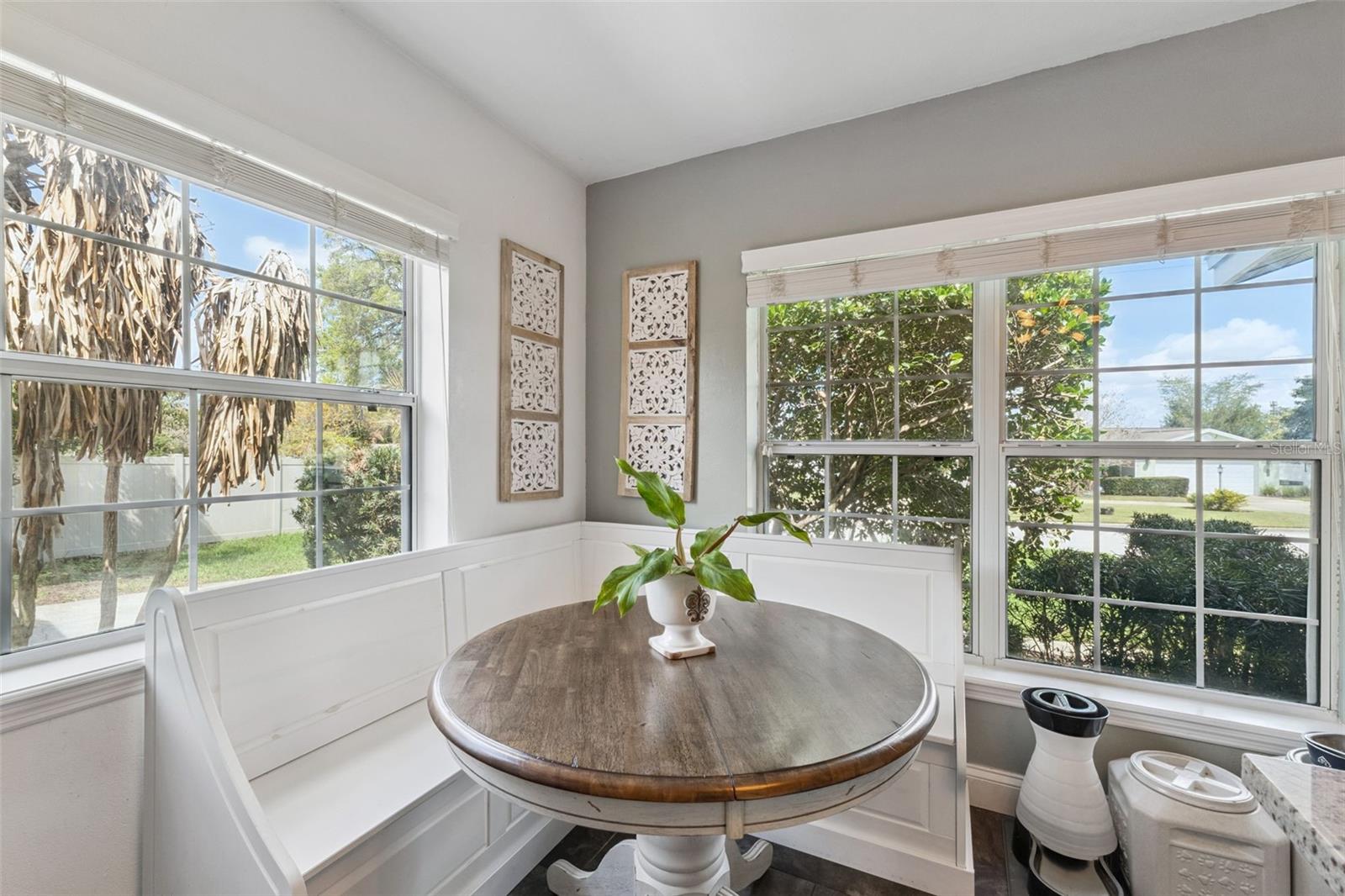 Image 12 of 38 For 3010 Carmia Drive