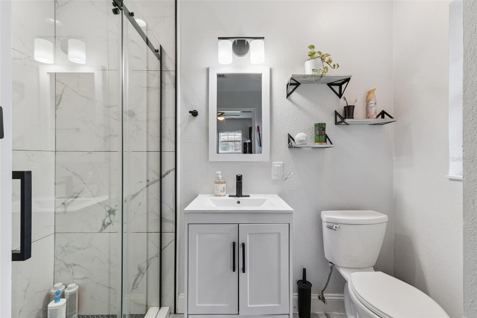 Image 22 of 38 For 3010 Carmia Drive