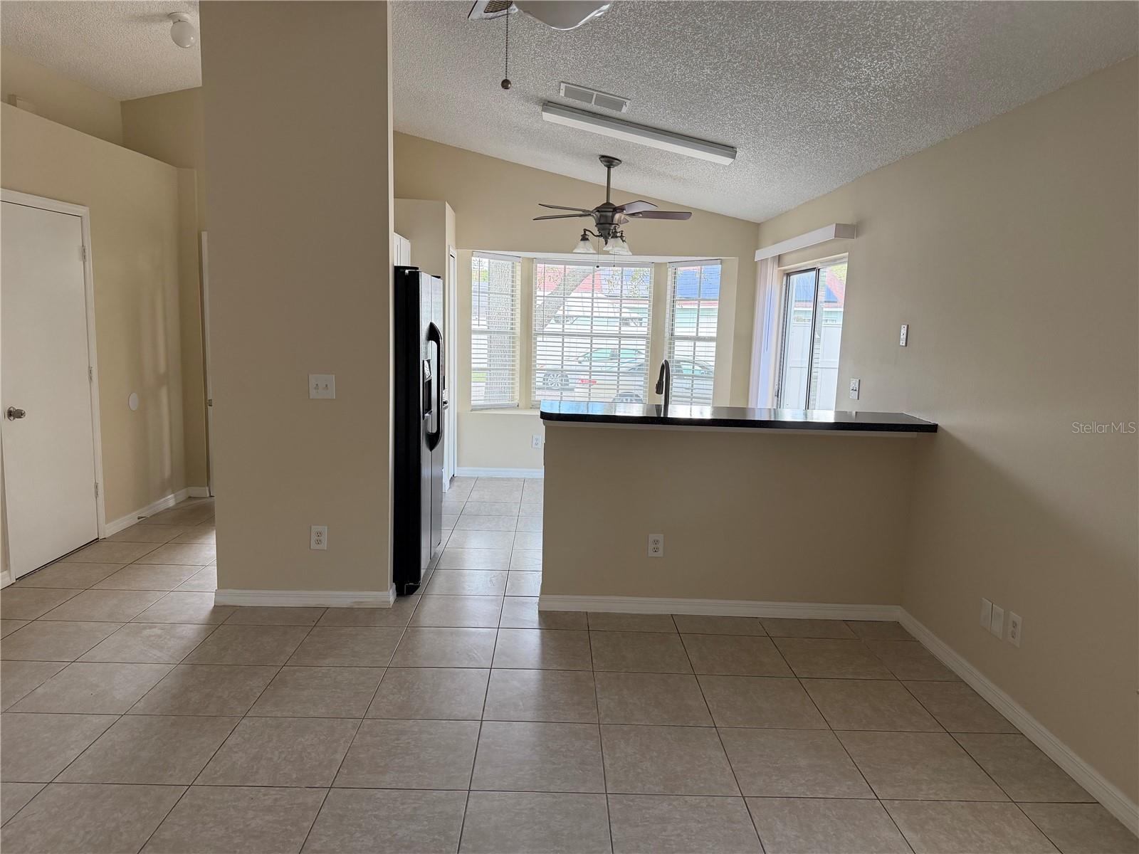 Image 12 of 31 For 2915 Colleen Circle