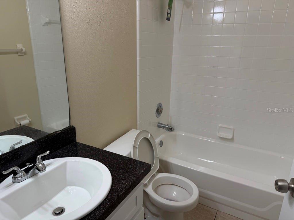 Image 18 of 31 For 2915 Colleen Circle