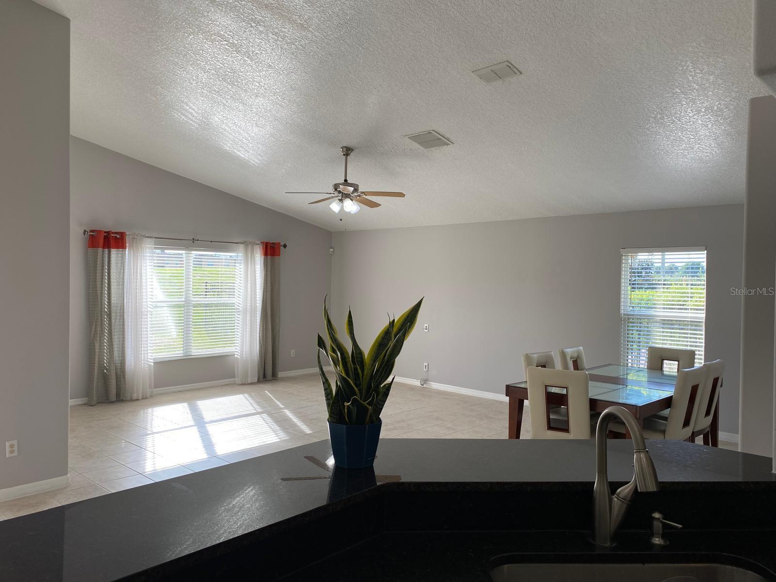 Image 5 of 20 For 1450 Portmoor Way