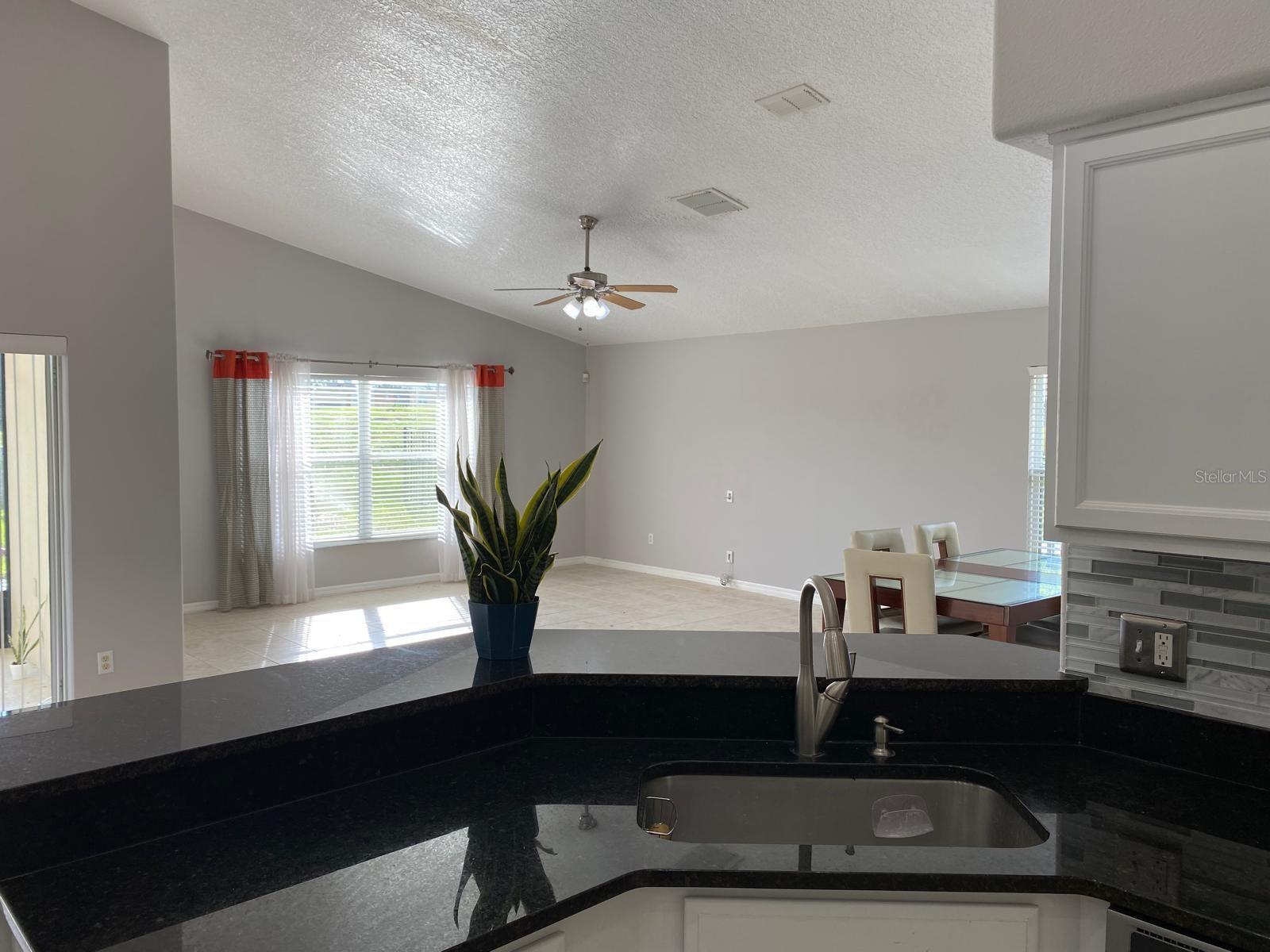 Image 6 of 20 For 1450 Portmoor Way