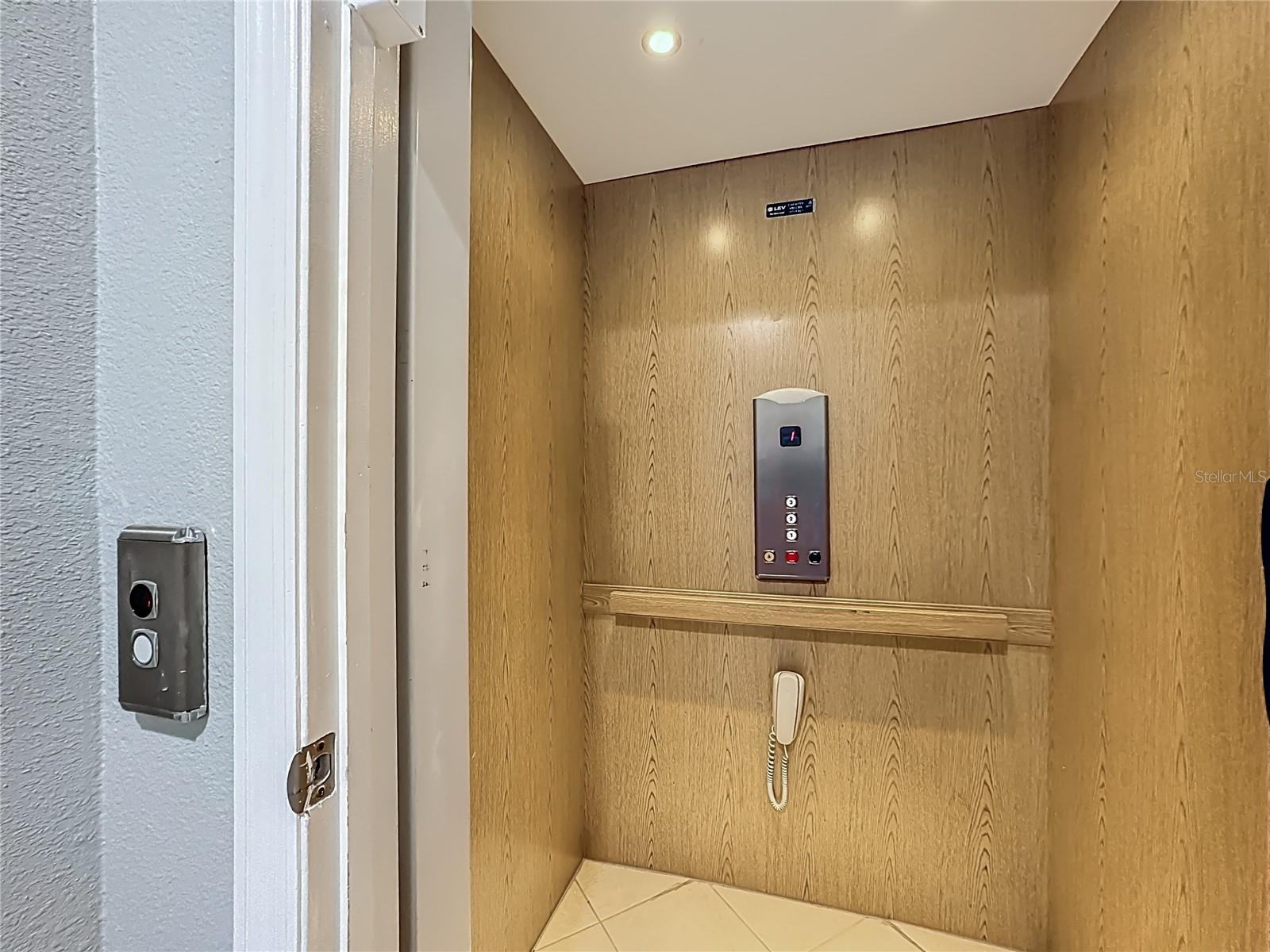 Image 15 of 37 For 3805 Messina Drive