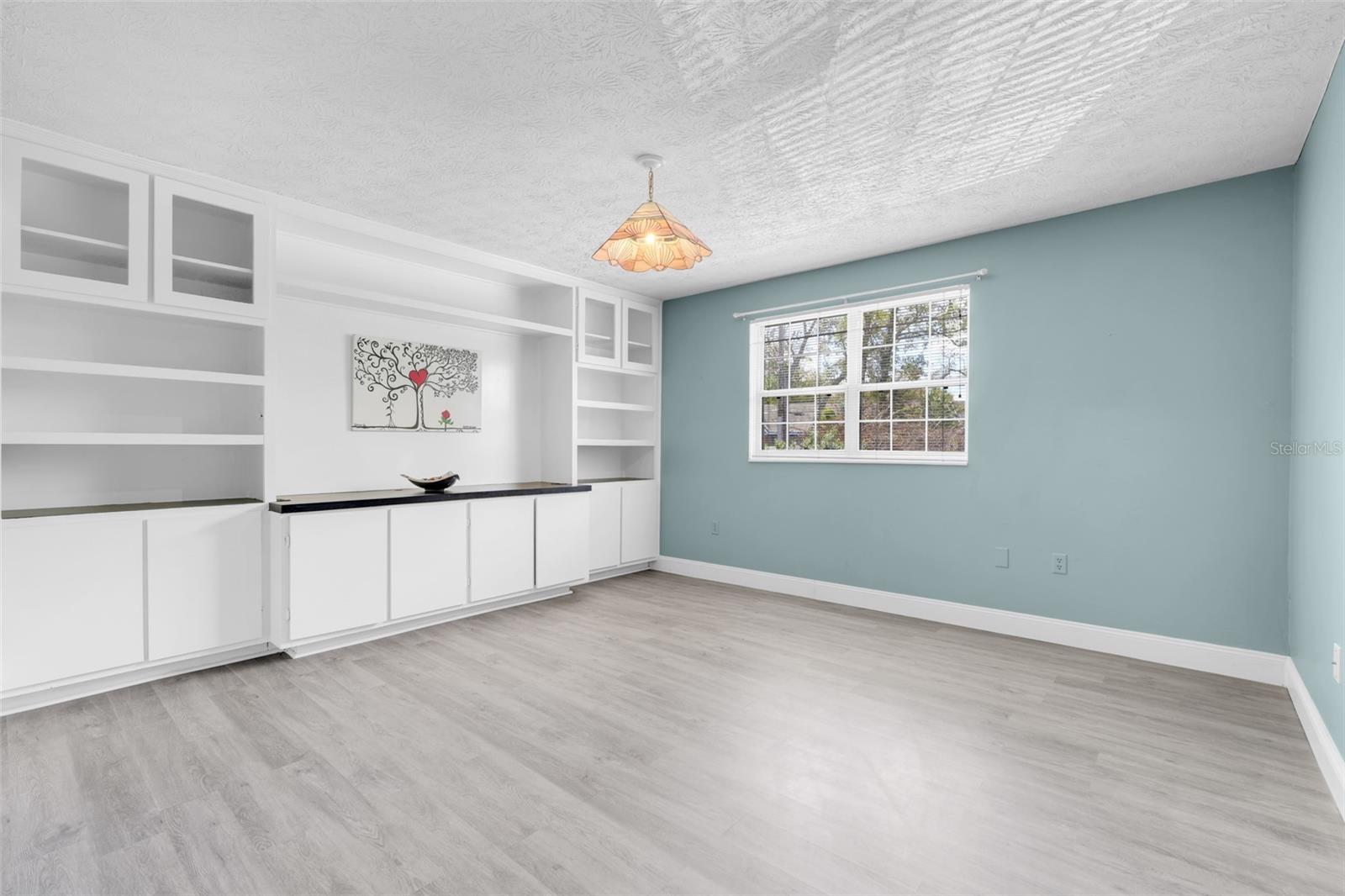 Image 22 of 47 For 4224 Lake Underhill Road 8b8