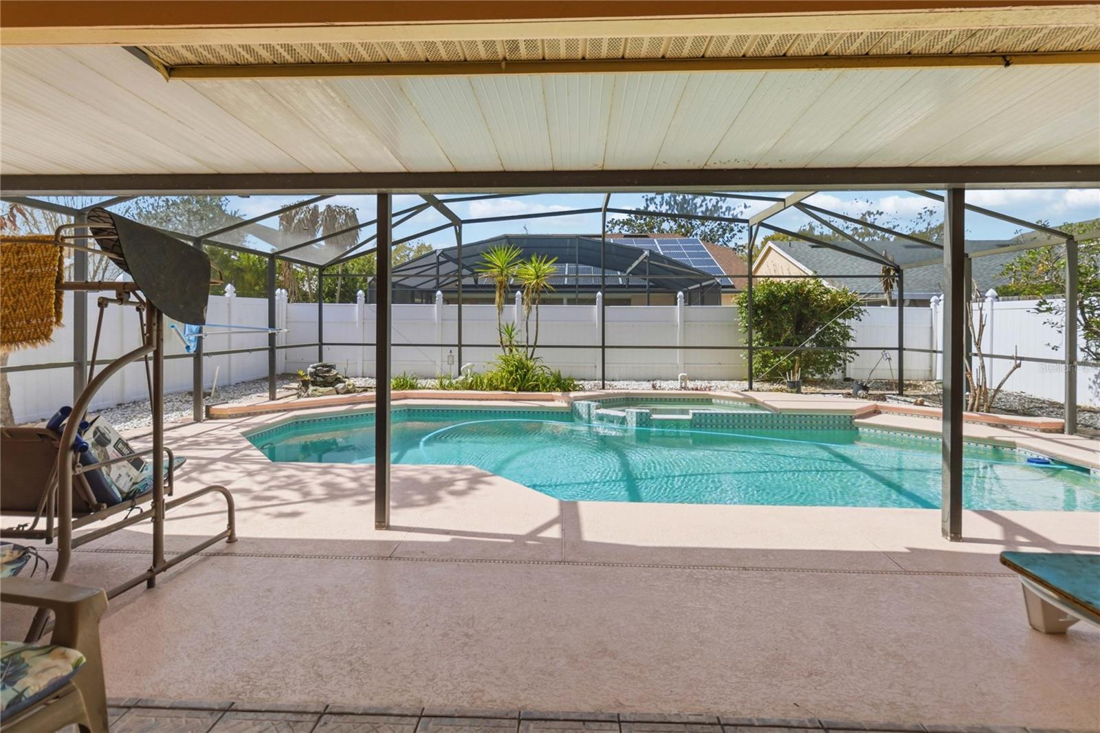 Image 28 of 32 For 12620 Belrose Avenue