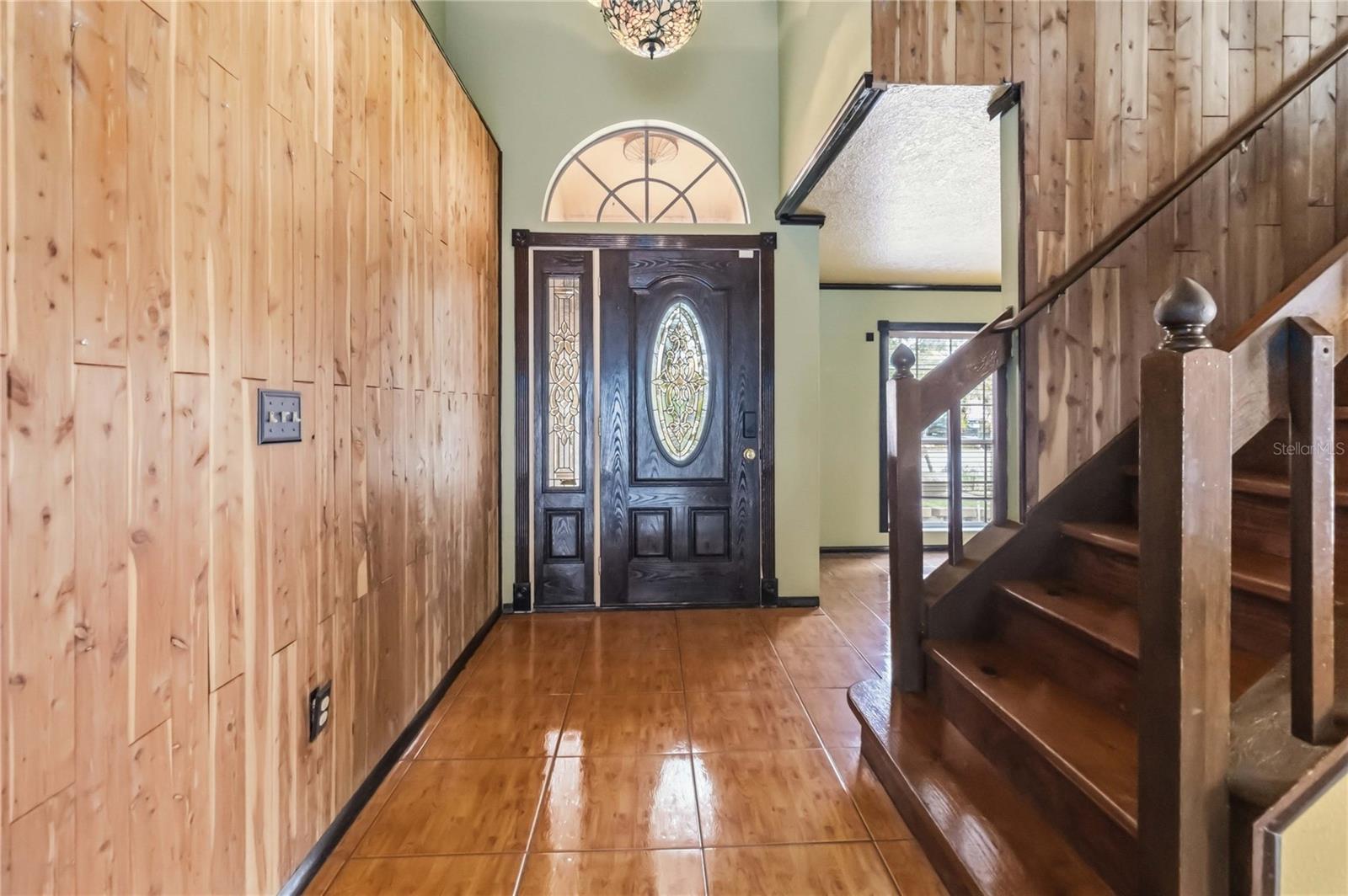 Image 7 of 32 For 12620 Belrose Avenue