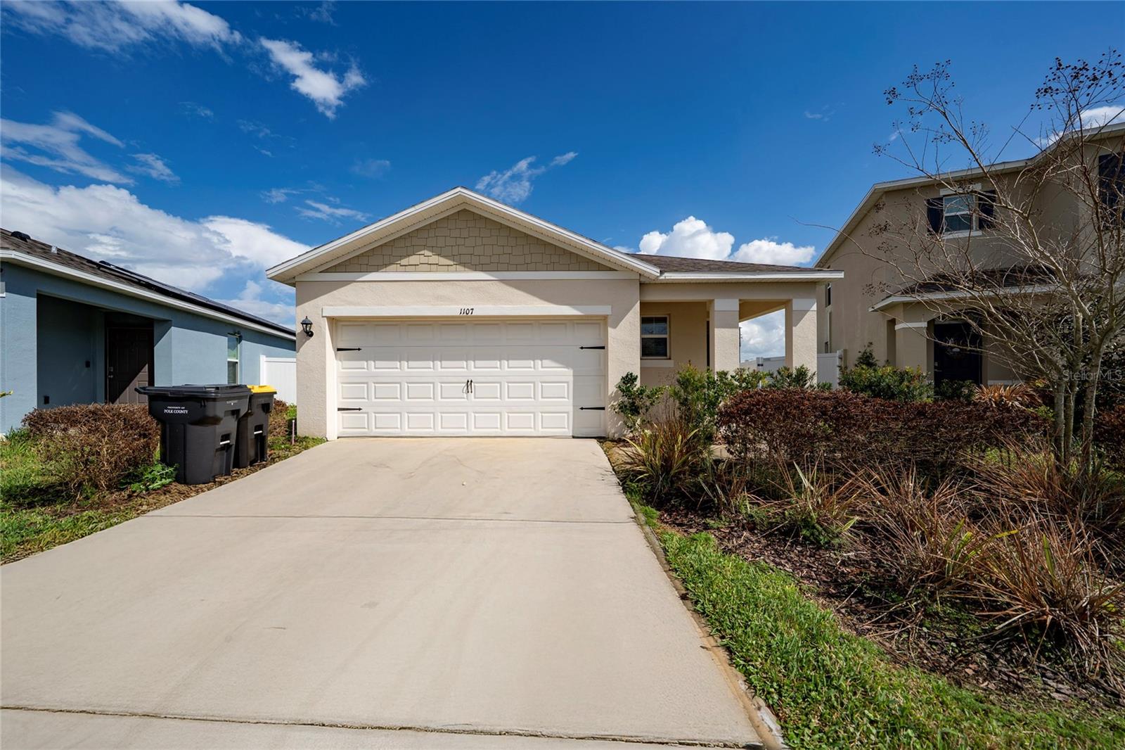 Details for 1107 Cascade Drive, DAVENPORT, FL 33837