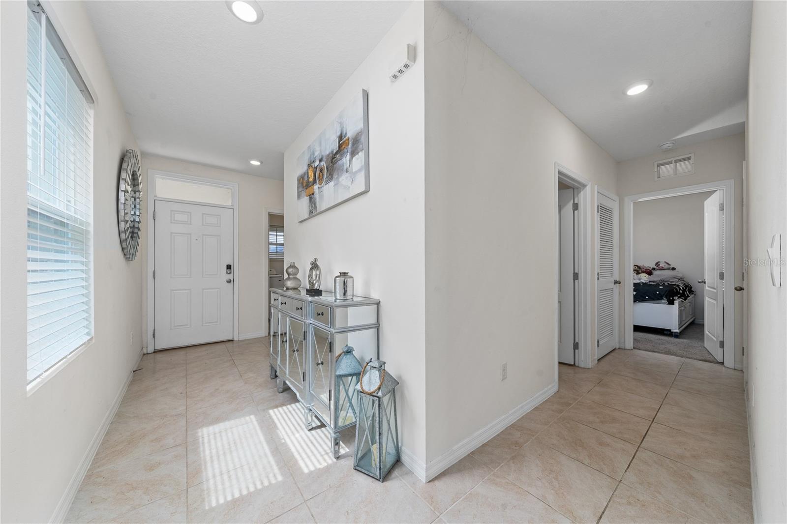 Image 3 of 21 For 1107 Cascade Drive