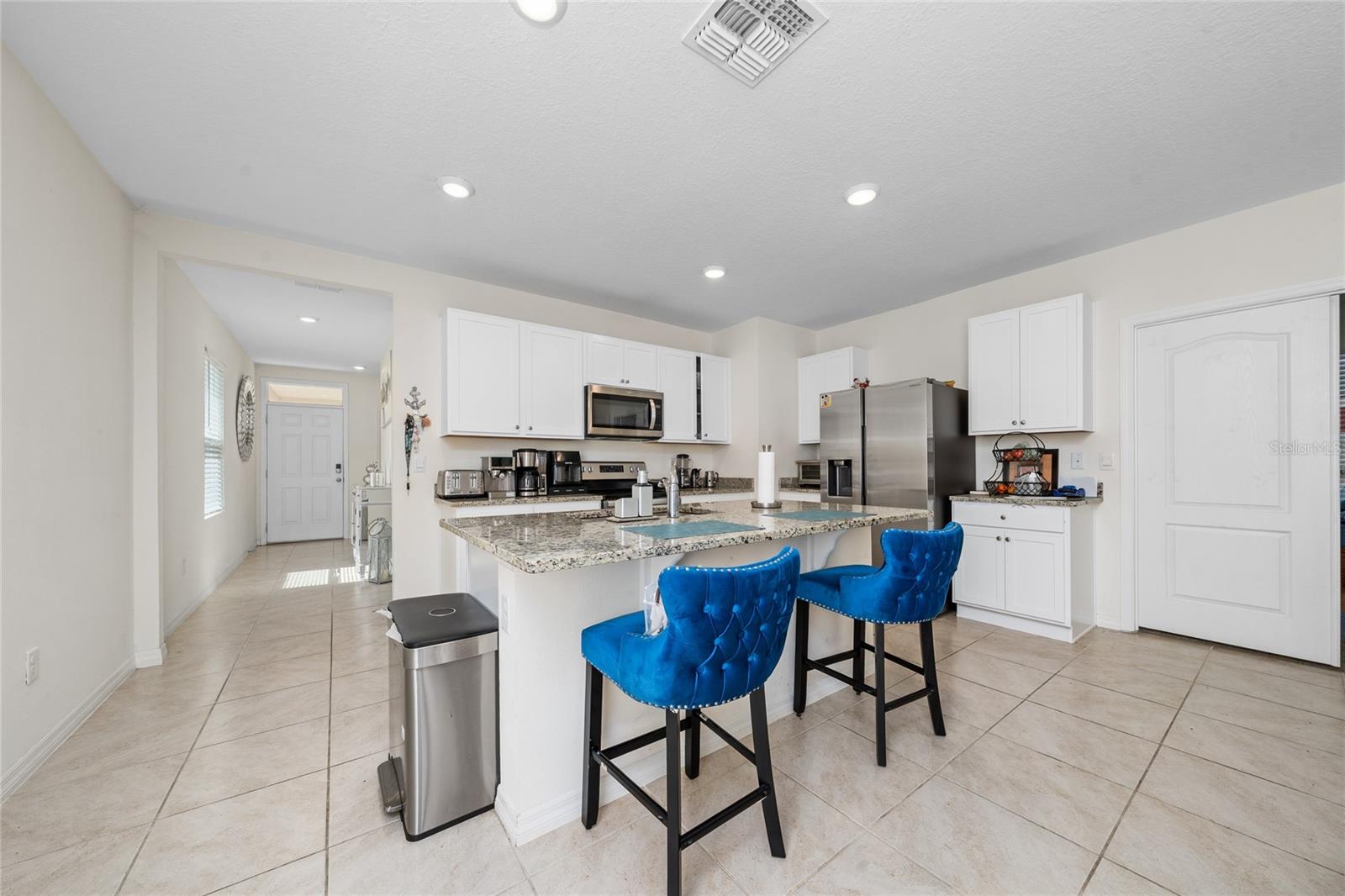 Image 4 of 21 For 1107 Cascade Drive