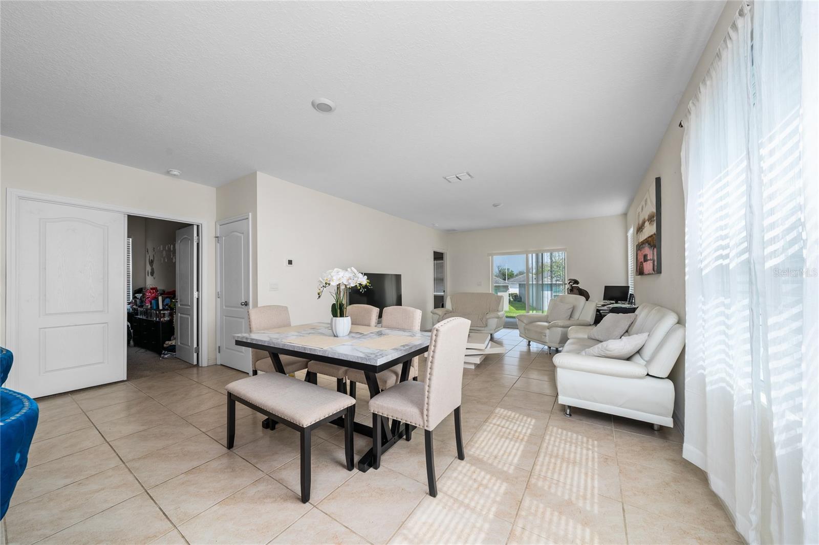 Image 6 of 21 For 1107 Cascade Drive